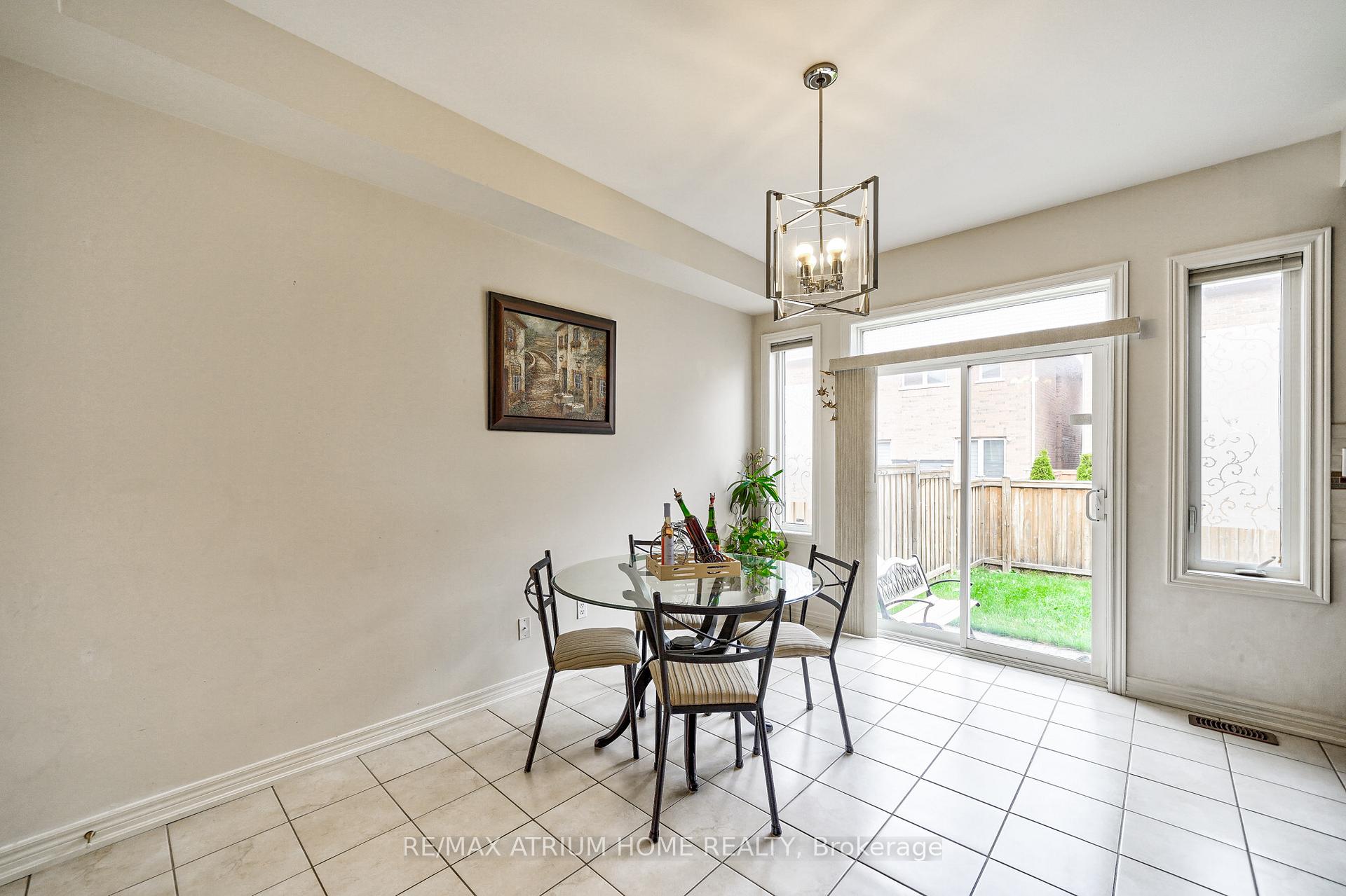 Photo 20 of 270 Wilfred Murison Avenue, Markham, Berczy — HOMEH