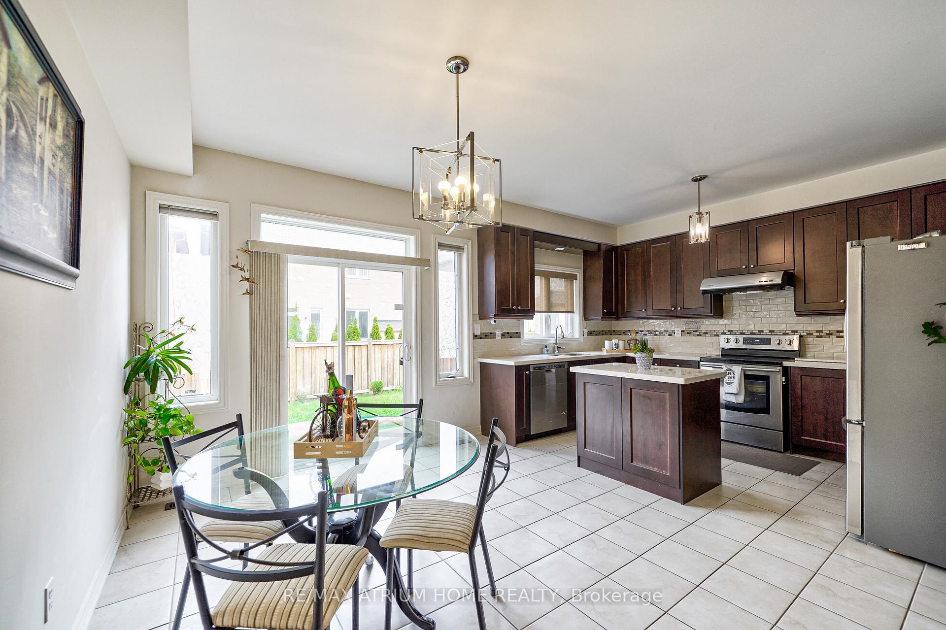 Photo 21 of 270 Wilfred Murison Avenue, Markham, Berczy — HOMEH