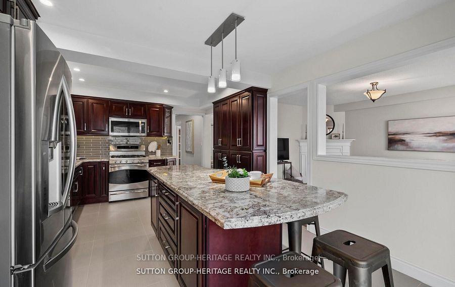 Photo 10 of 101 Parnell Crescent, Whitby, Pringle Creek — HOMEH