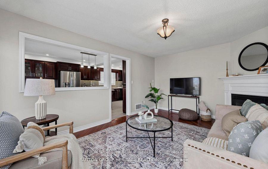 Photo 11 of 101 Parnell Crescent, Whitby, Pringle Creek — HOMEH