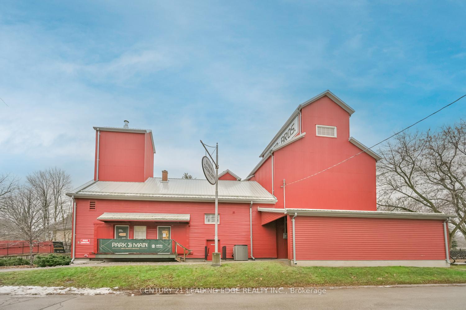 Photo 36 of 8D Station Lane, Markham, Unionville — HOMEH