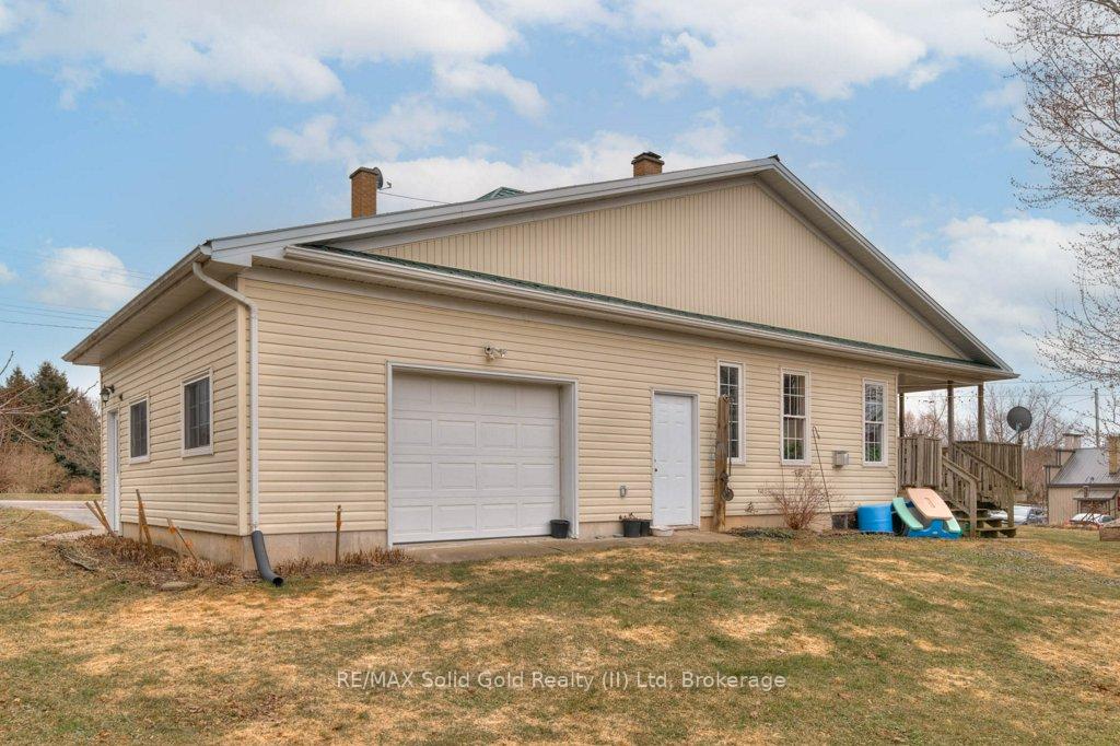 Photo 6 of 2294 Floradale Road, Woolwich — HOMEH