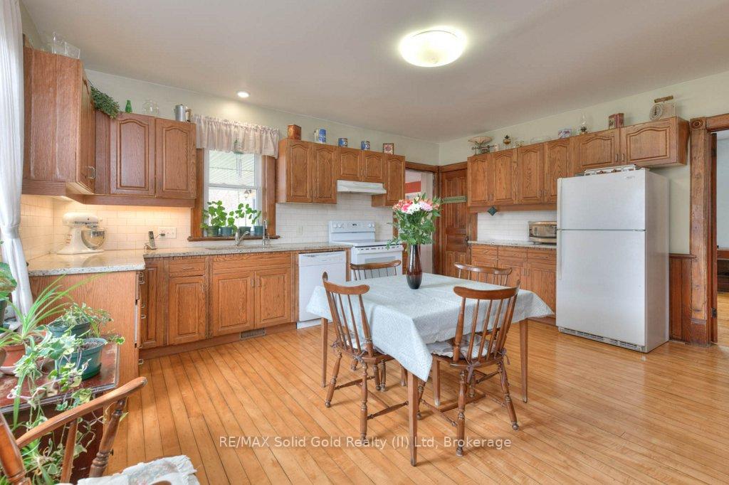 Photo 16 of 2294 Floradale Road, Woolwich — HOMEH