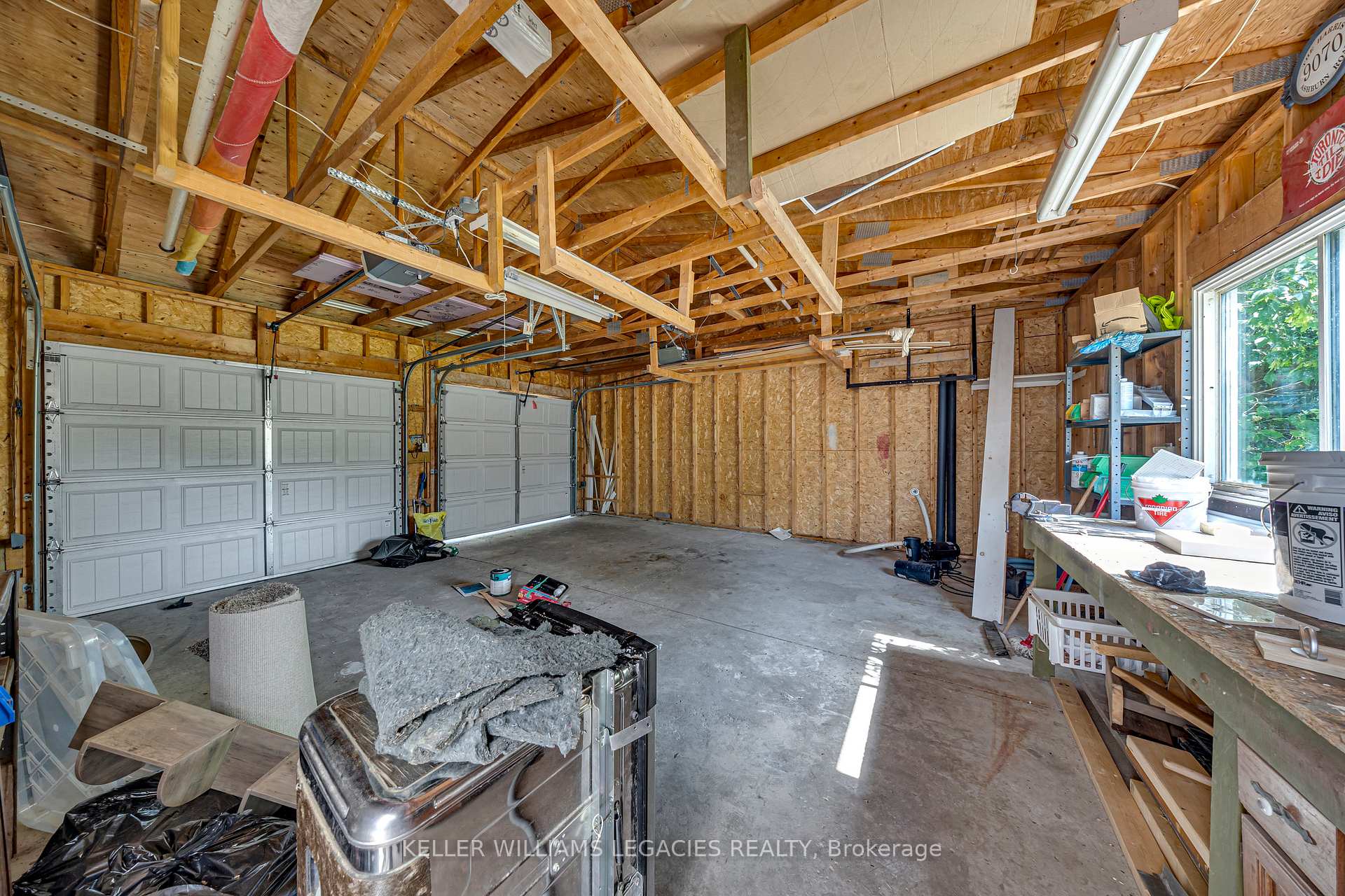 Photo 12 of 9070 Ashburn Road, Whitby, Rural Whitby — HOMEH