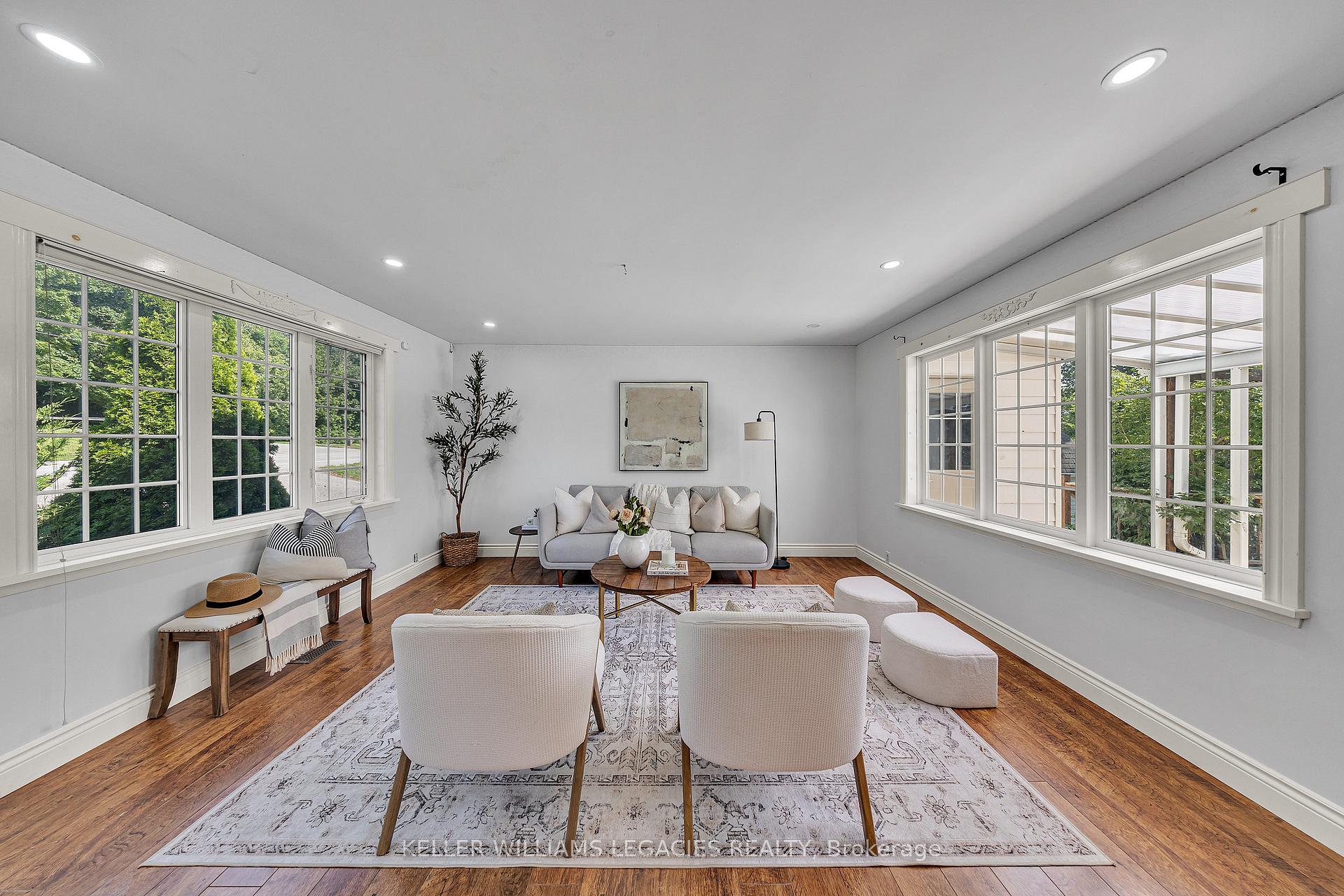 Photo 13 of 9070 Ashburn Road, Whitby, Rural Whitby — HOMEH