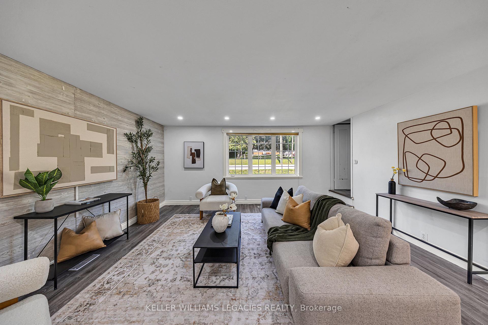 Photo 22 of 9070 Ashburn Road, Whitby, Rural Whitby — HOMEH