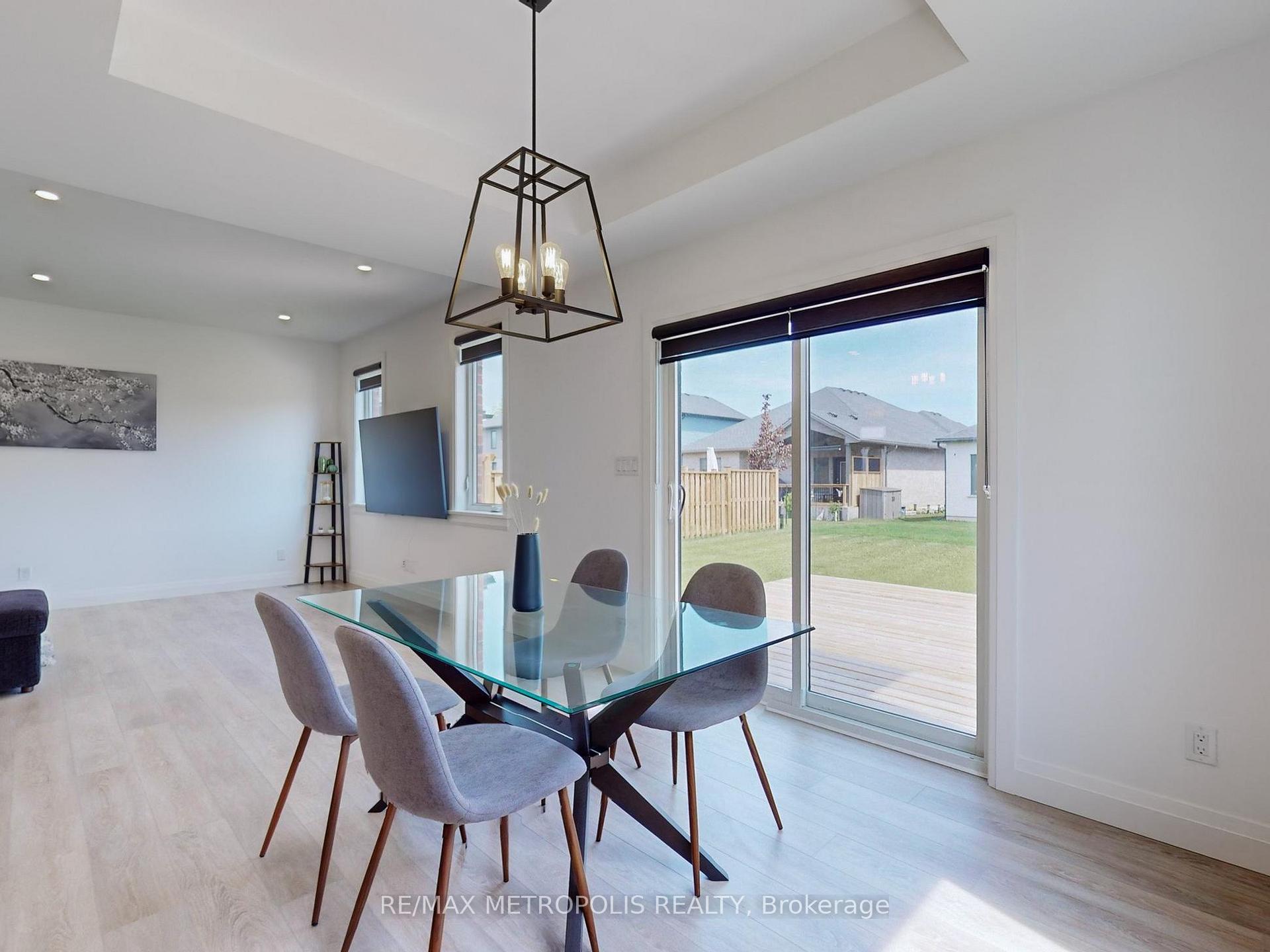 Photo 15 of 209 Duncan Street, West Perth, Mitchell — HOMEH