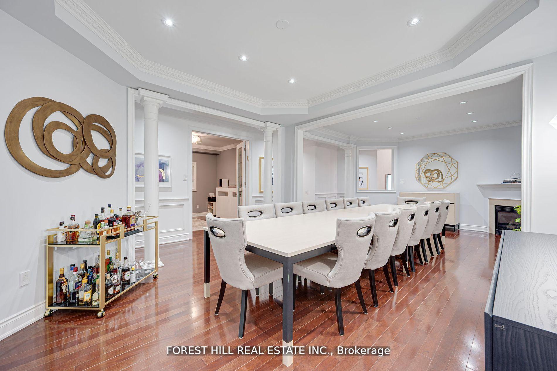 Photo 2 of 139 Ner Israel Drive S, Vaughan, Patterson — HOMEH