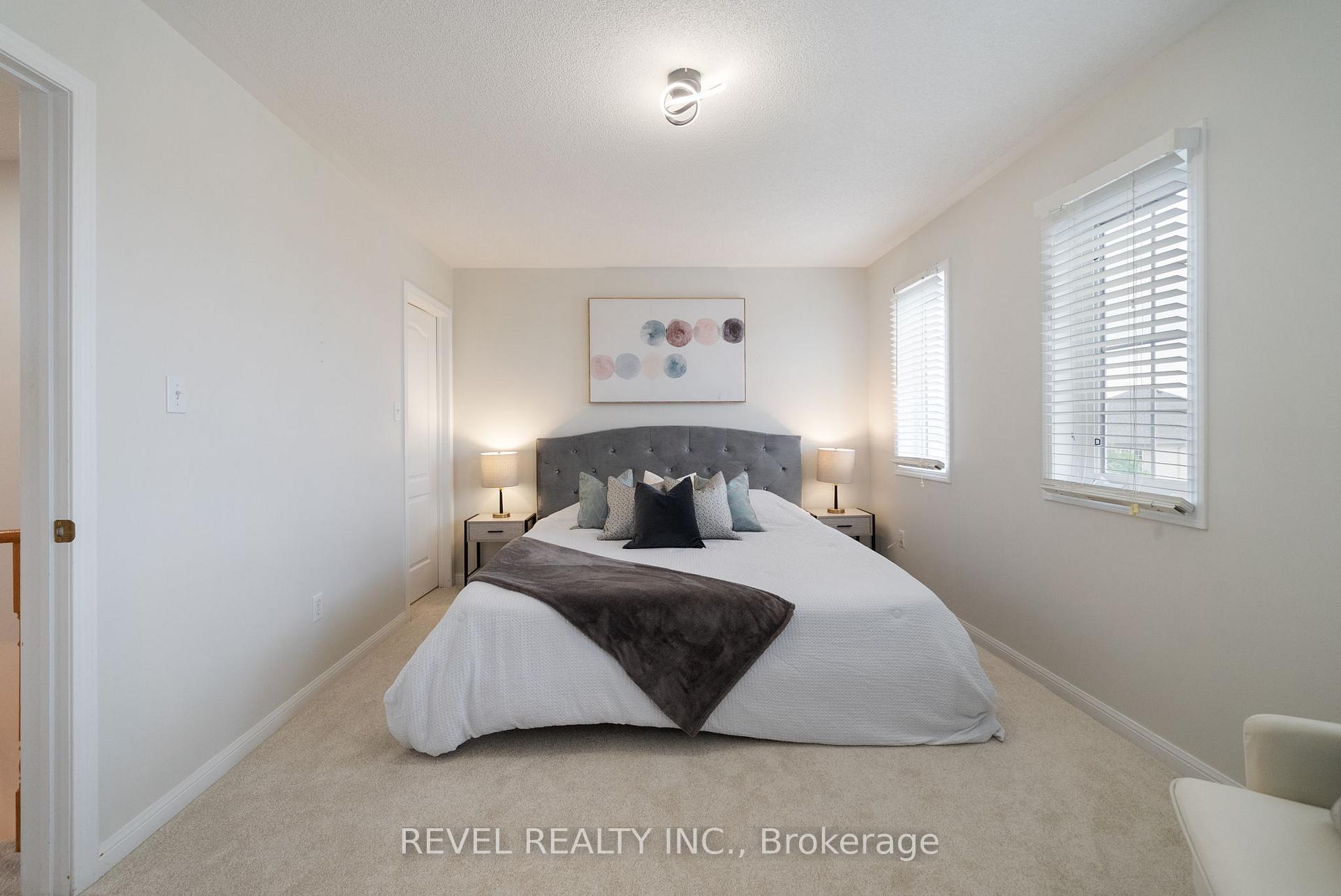 Photo 22 of 81 Barkdale Way, Whitby, Pringle Creek — HOMEH