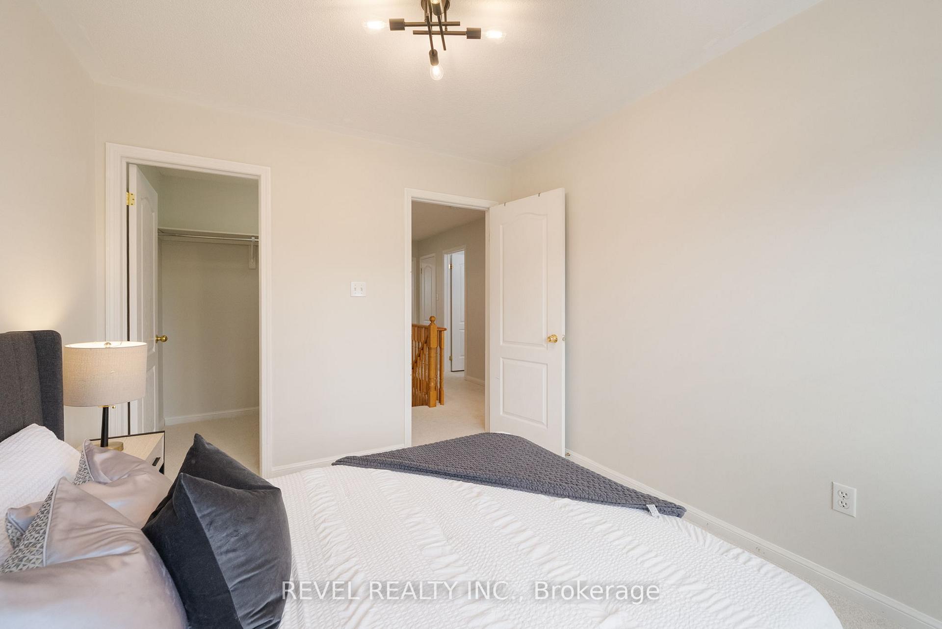 Photo 28 of 81 Barkdale Way, Whitby, Pringle Creek — HOMEH