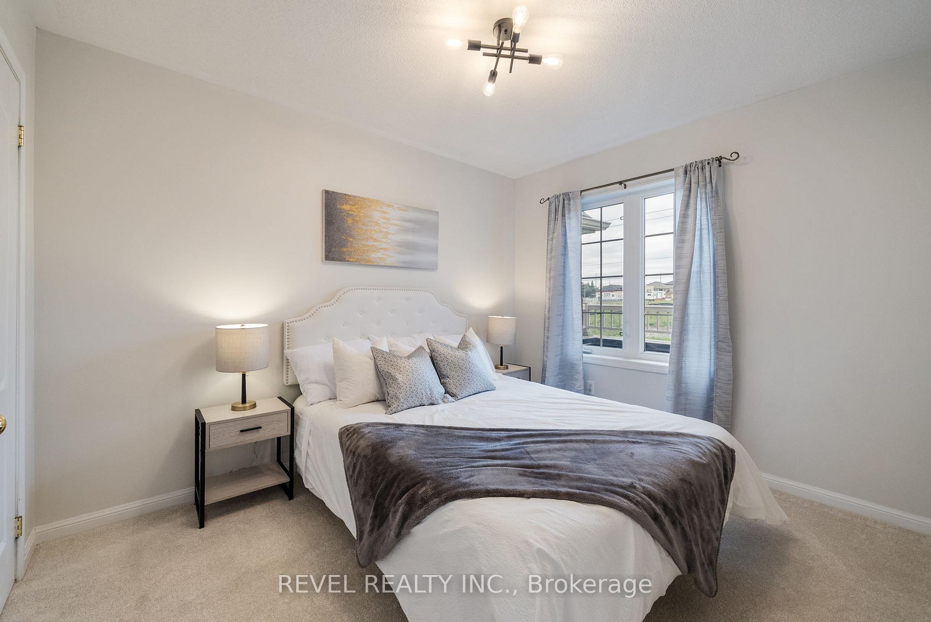 Photo 29 of 81 Barkdale Way, Whitby, Pringle Creek — HOMEH