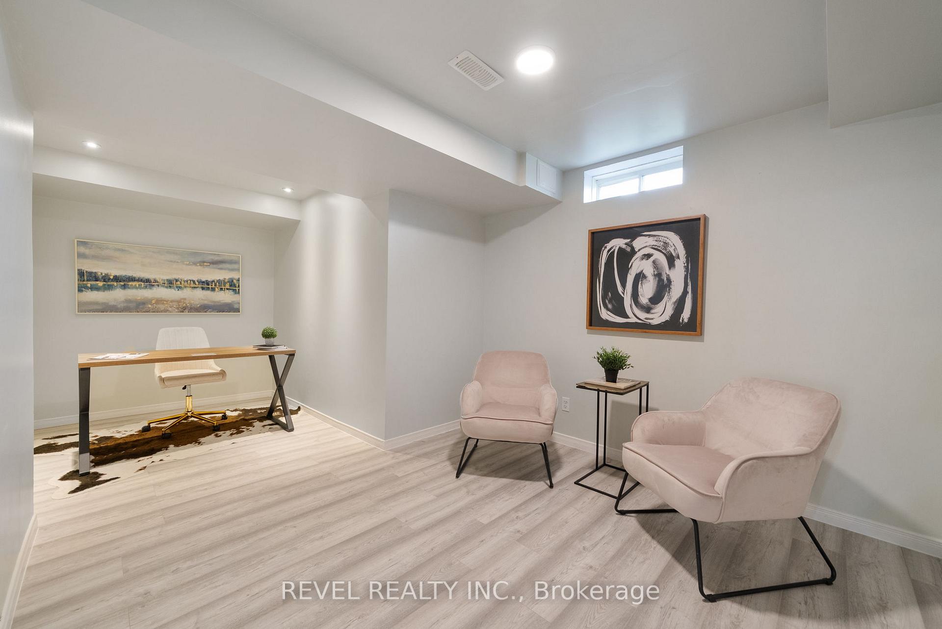 Photo 32 of 81 Barkdale Way, Whitby, Pringle Creek — HOMEH