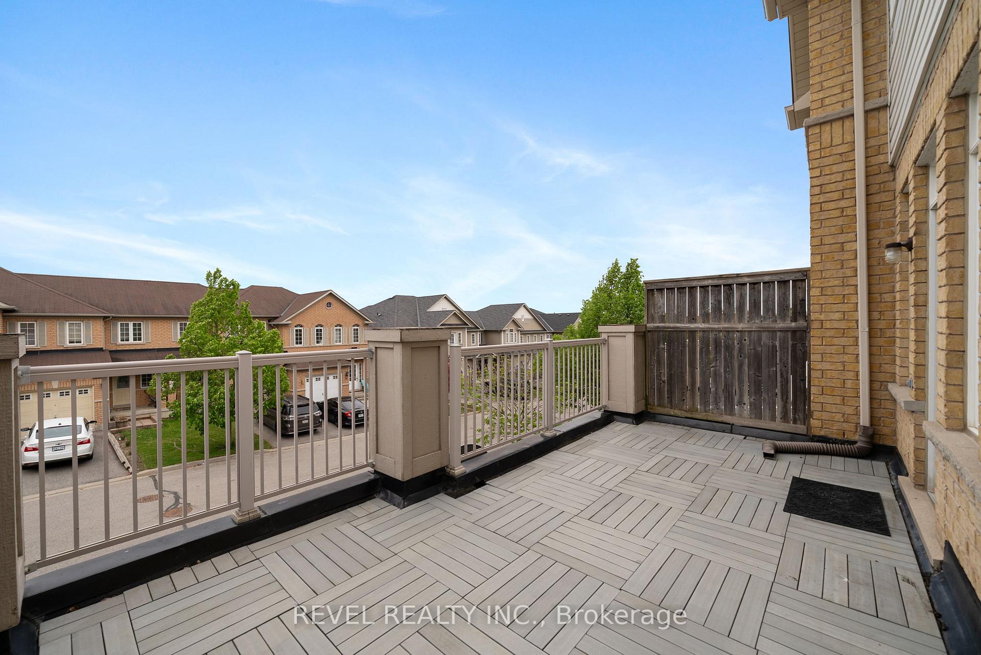 Photo 38 of 81 Barkdale Way, Whitby, Pringle Creek — HOMEH
