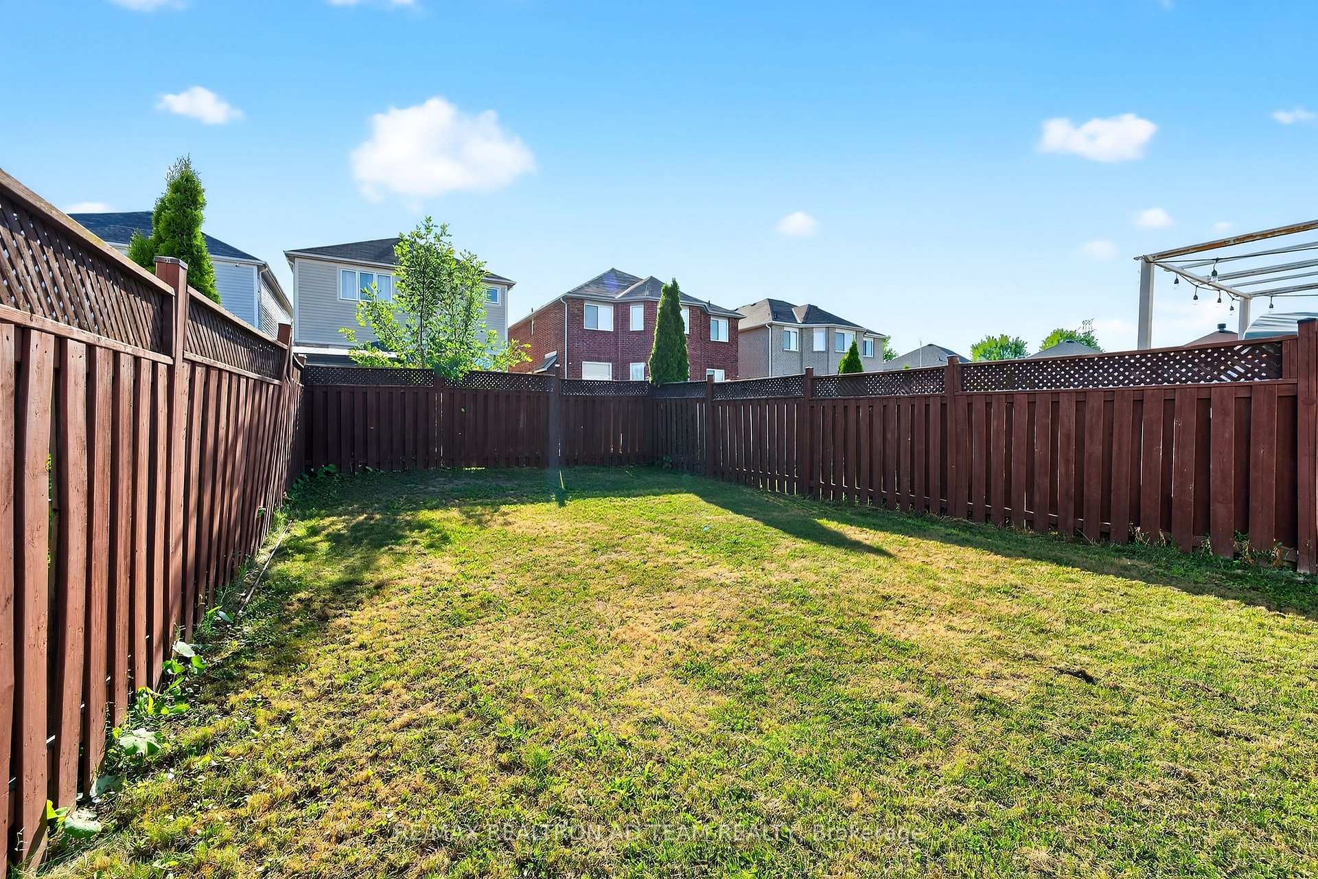 Photo 26 of 34 Unsworth Crescent, Ajax, Northwest Ajax — HOMEH