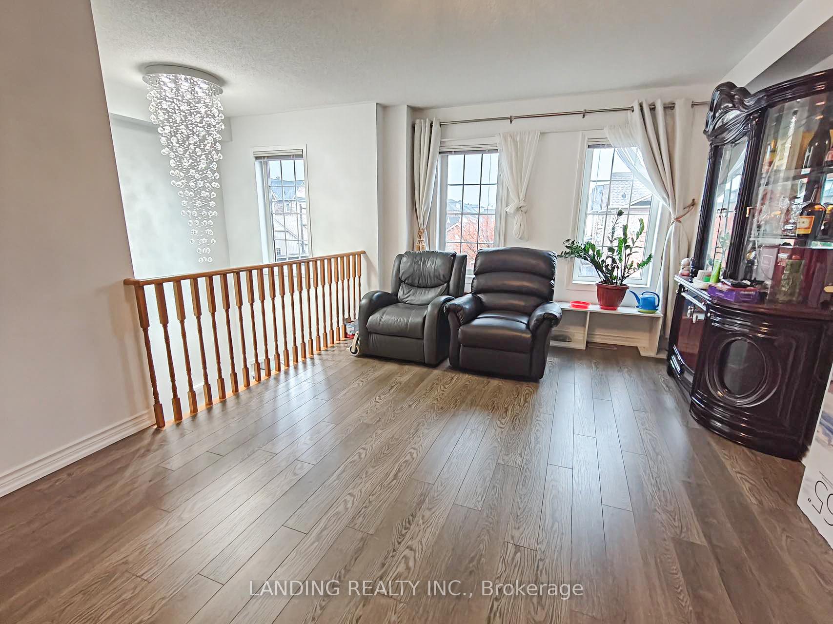 Photo 7 of 61 Northvale Road, Markham, Cornell — HOMEH