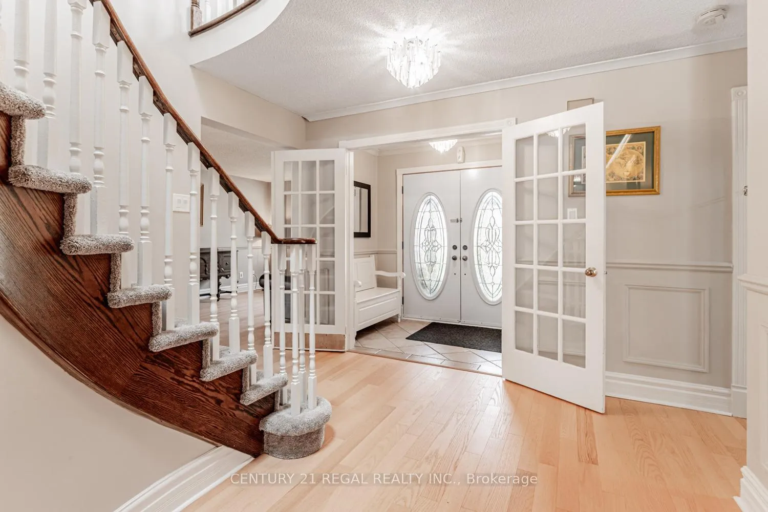 Photo 5 of 42 Milner Crescent, Ajax, South West — HOMEH