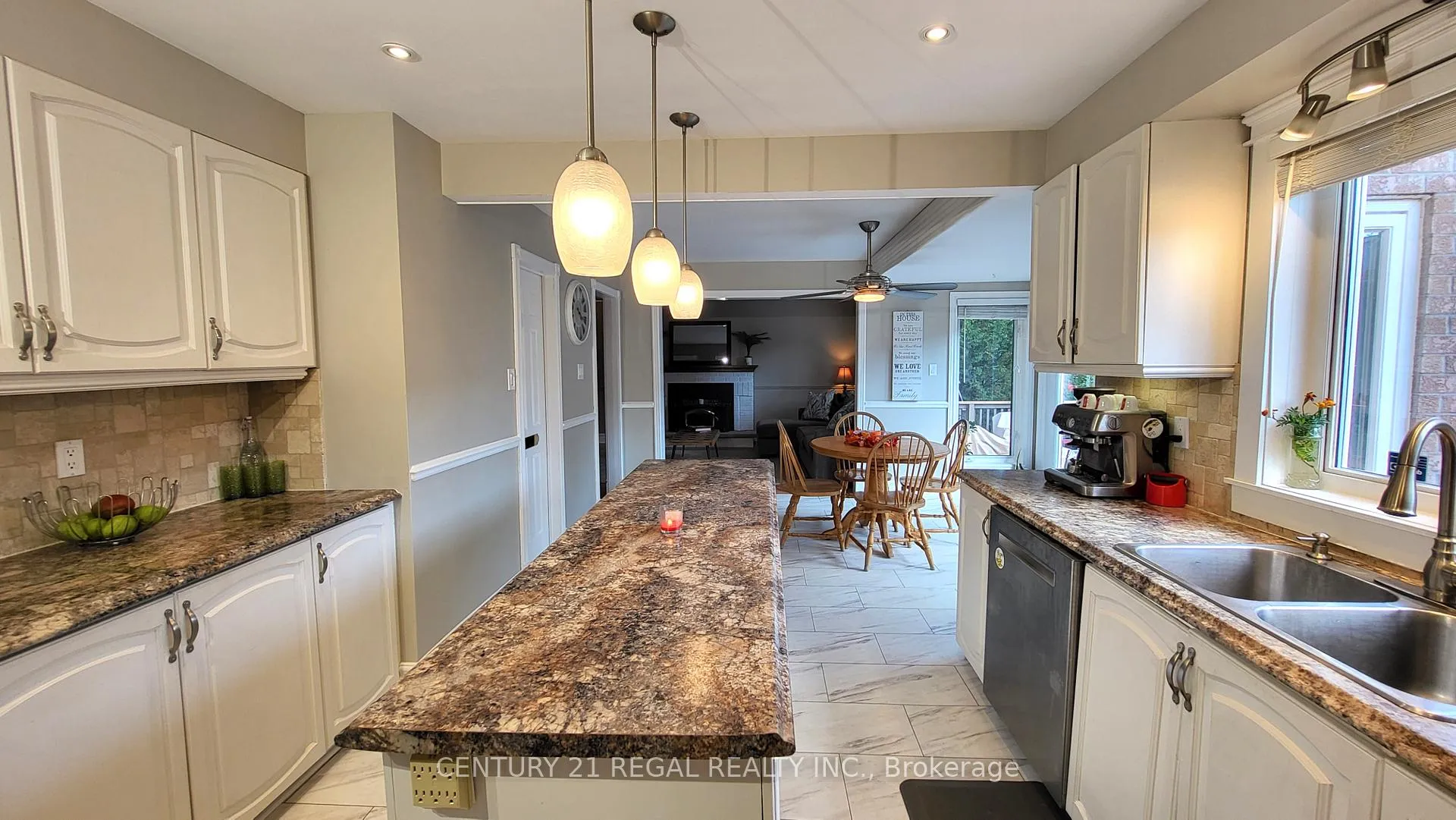 Photo 9 of 42 Milner Crescent, Ajax, South West — HOMEH