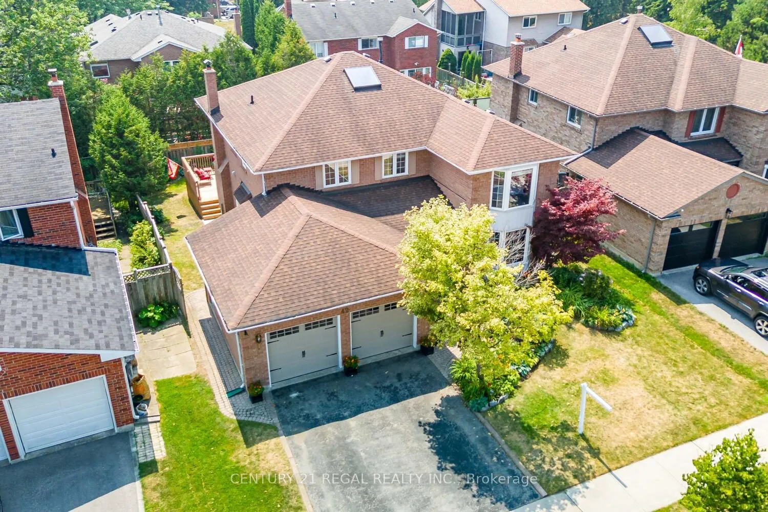 Photo 33 of 42 Milner Crescent, Ajax, South West — HOMEH