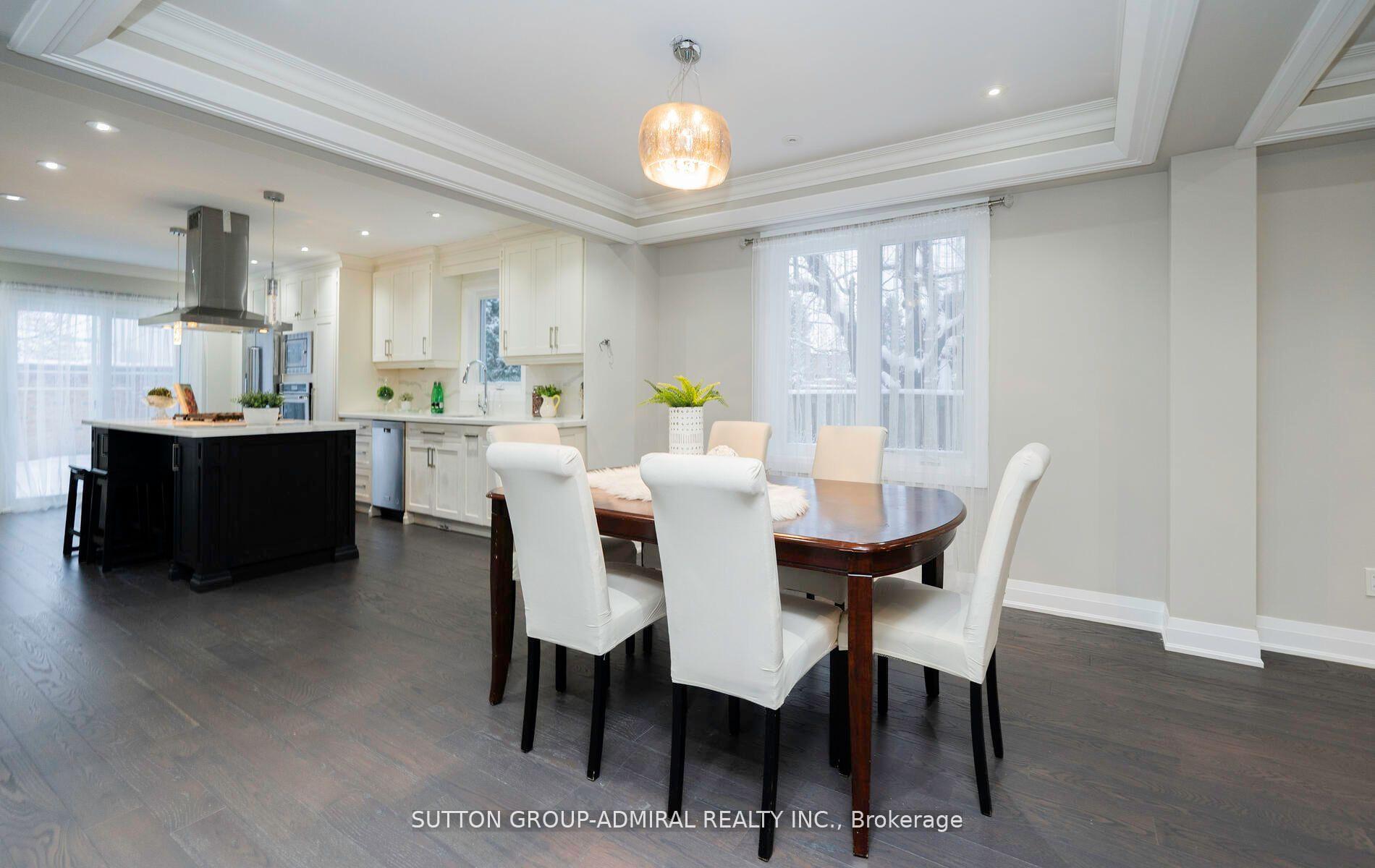 Photo 6 of 29 Roxborough Lane, Vaughan, Uplands — HOMEH