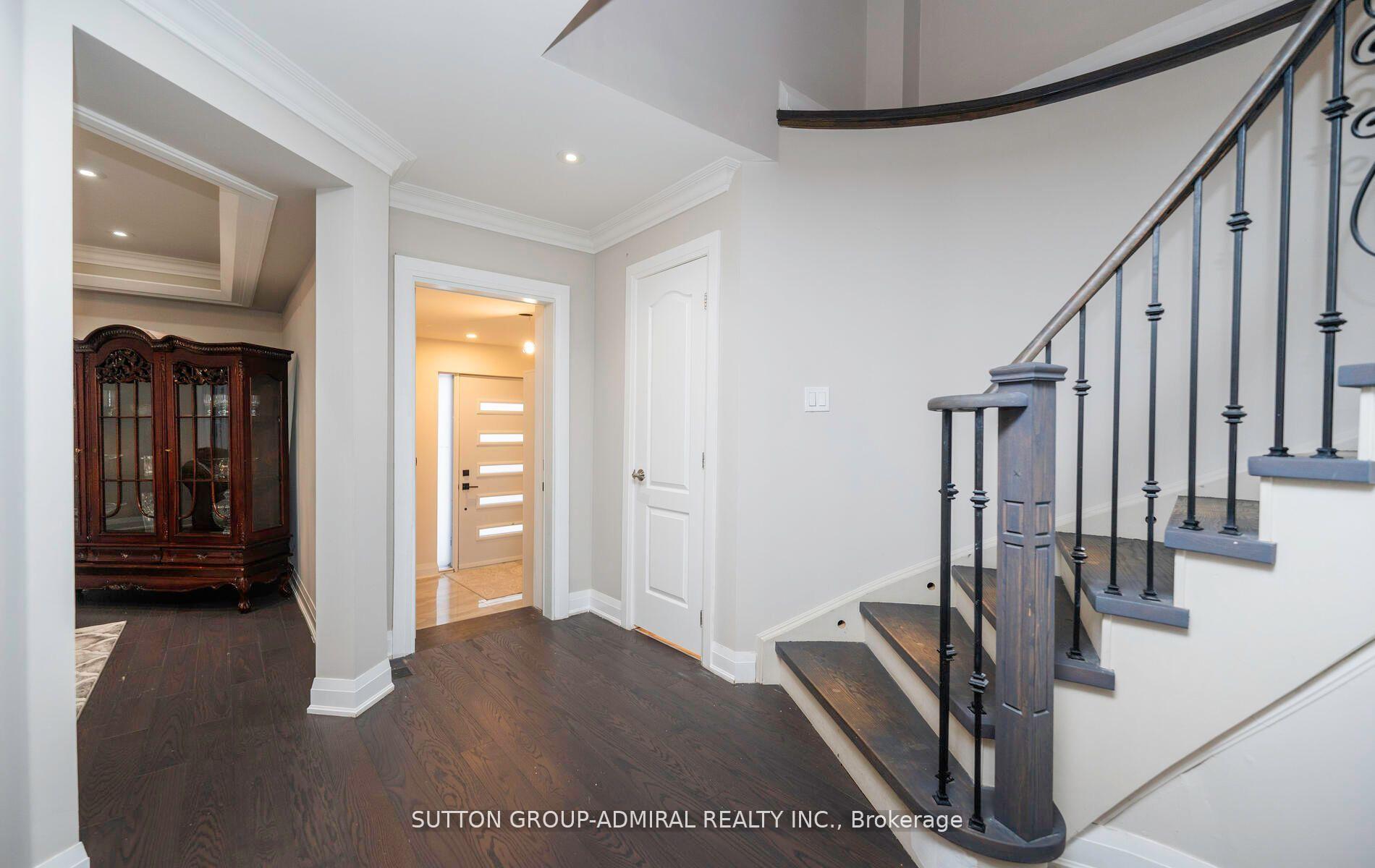 Photo 17 of 29 Roxborough Lane, Vaughan, Uplands — HOMEH