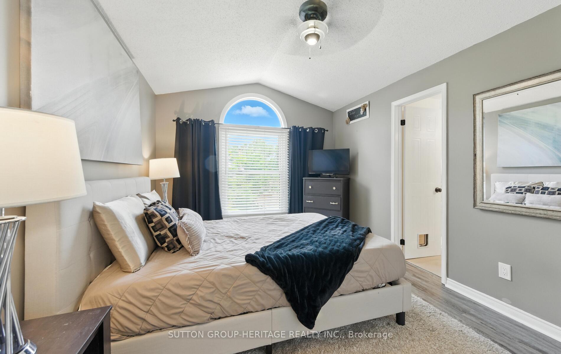 Photo 20 of 58 Goldring Drive, Whitby, Lynde Creek — HOMEH