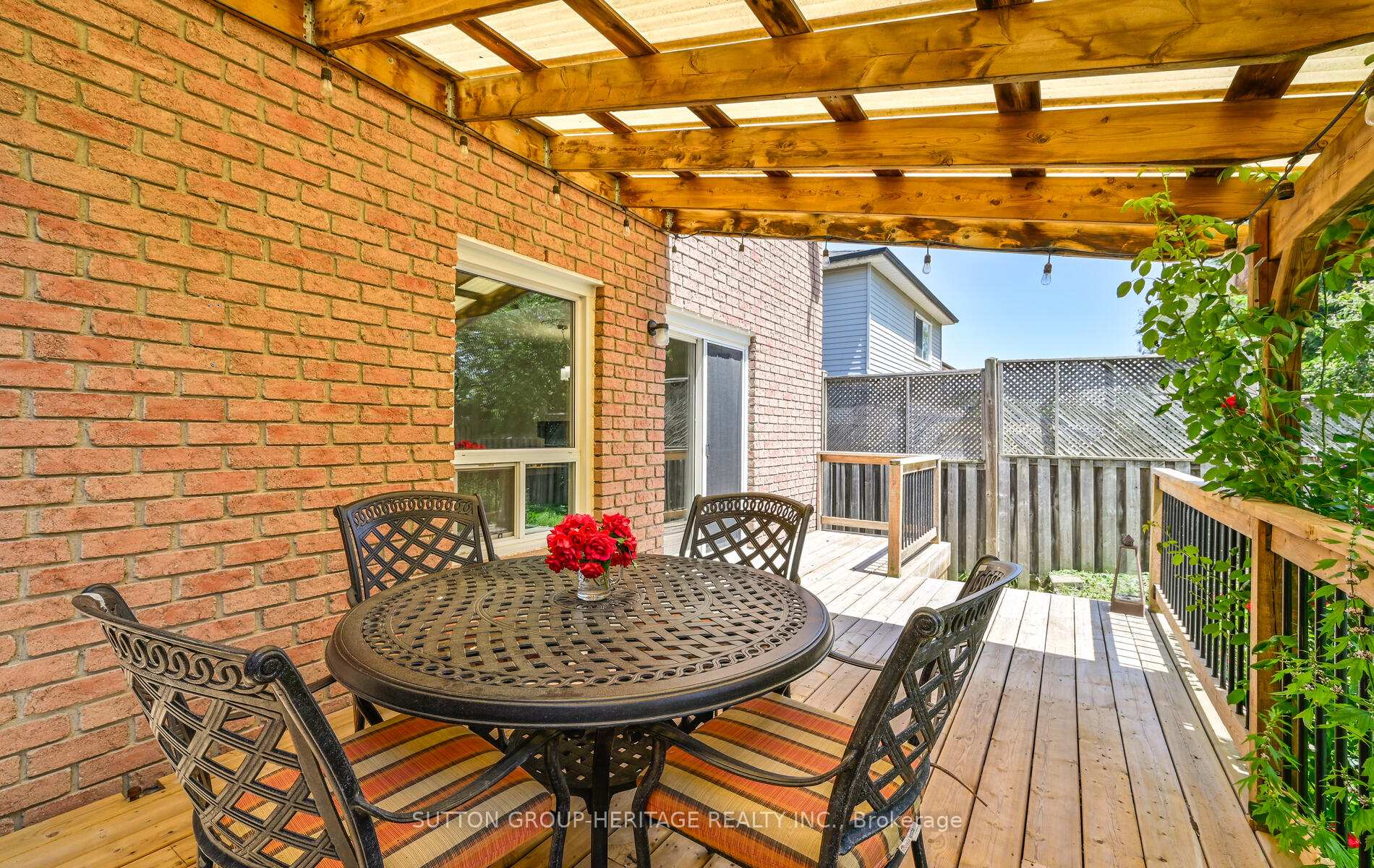 Photo 33 of 58 Goldring Drive, Whitby, Lynde Creek — HOMEH