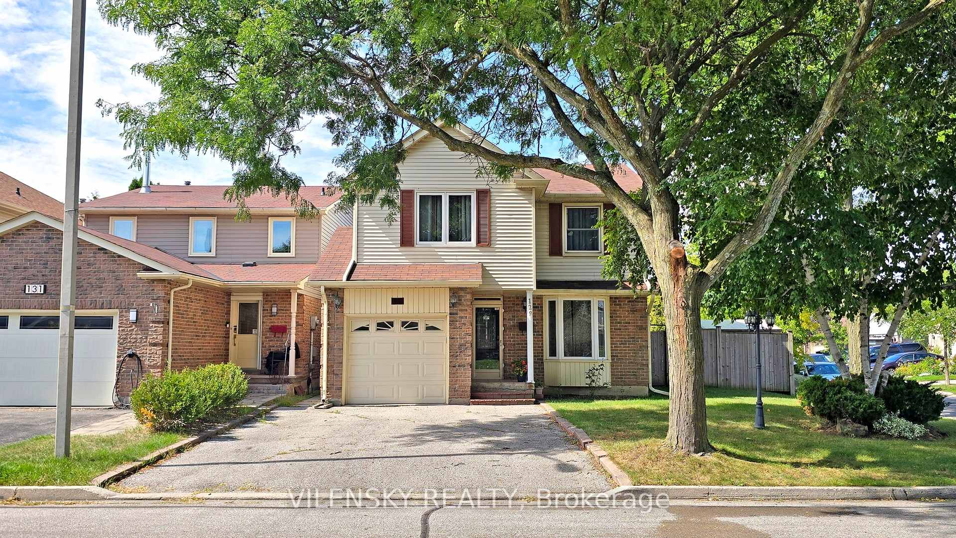Photo 1 of Unit BSMT, 129 Hetherington Crescent, Vaughan, Brownridge — HOMEH