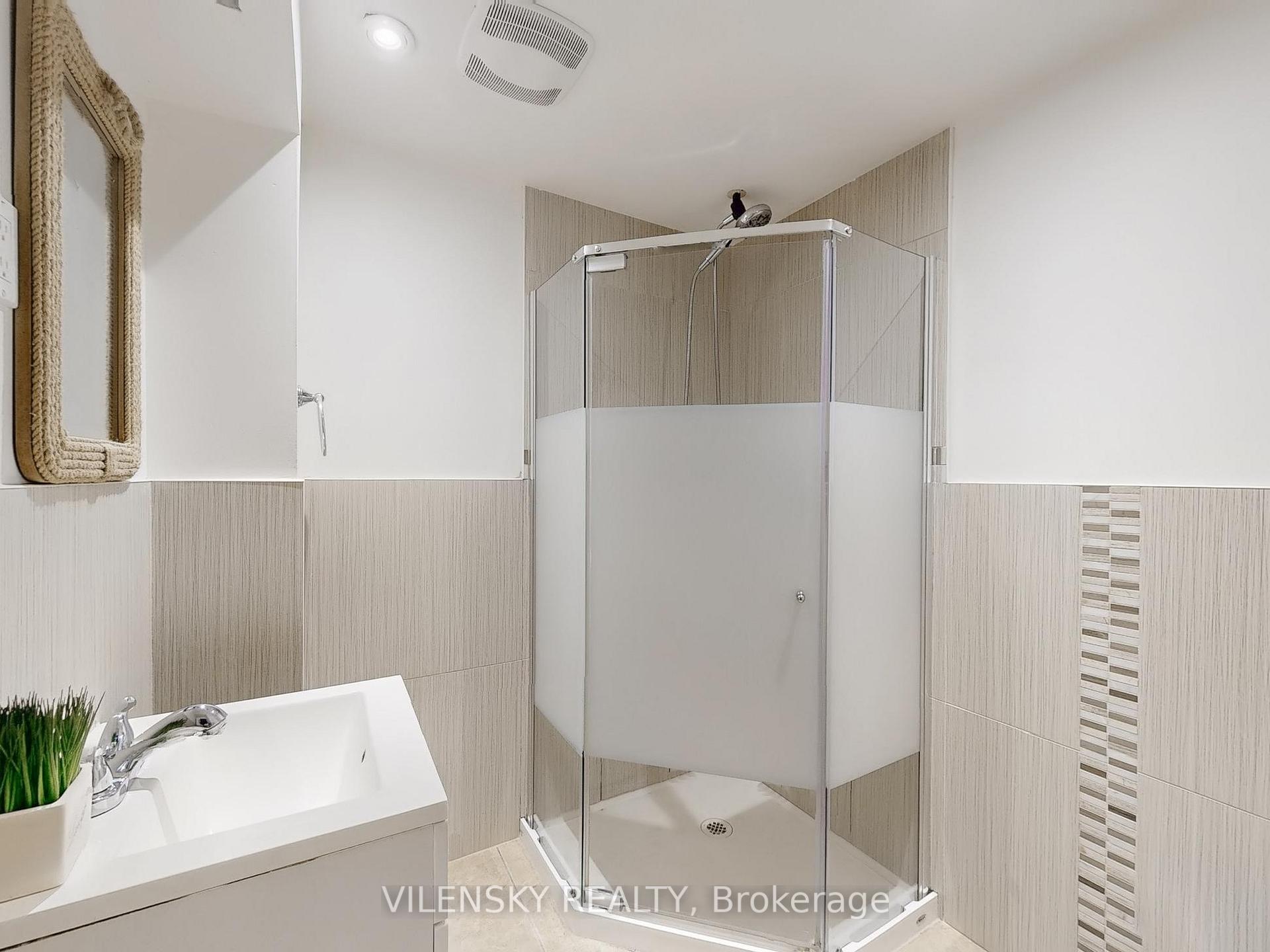 Photo 11 of Unit BSMT, 129 Hetherington Crescent, Vaughan, Brownridge — HOMEH