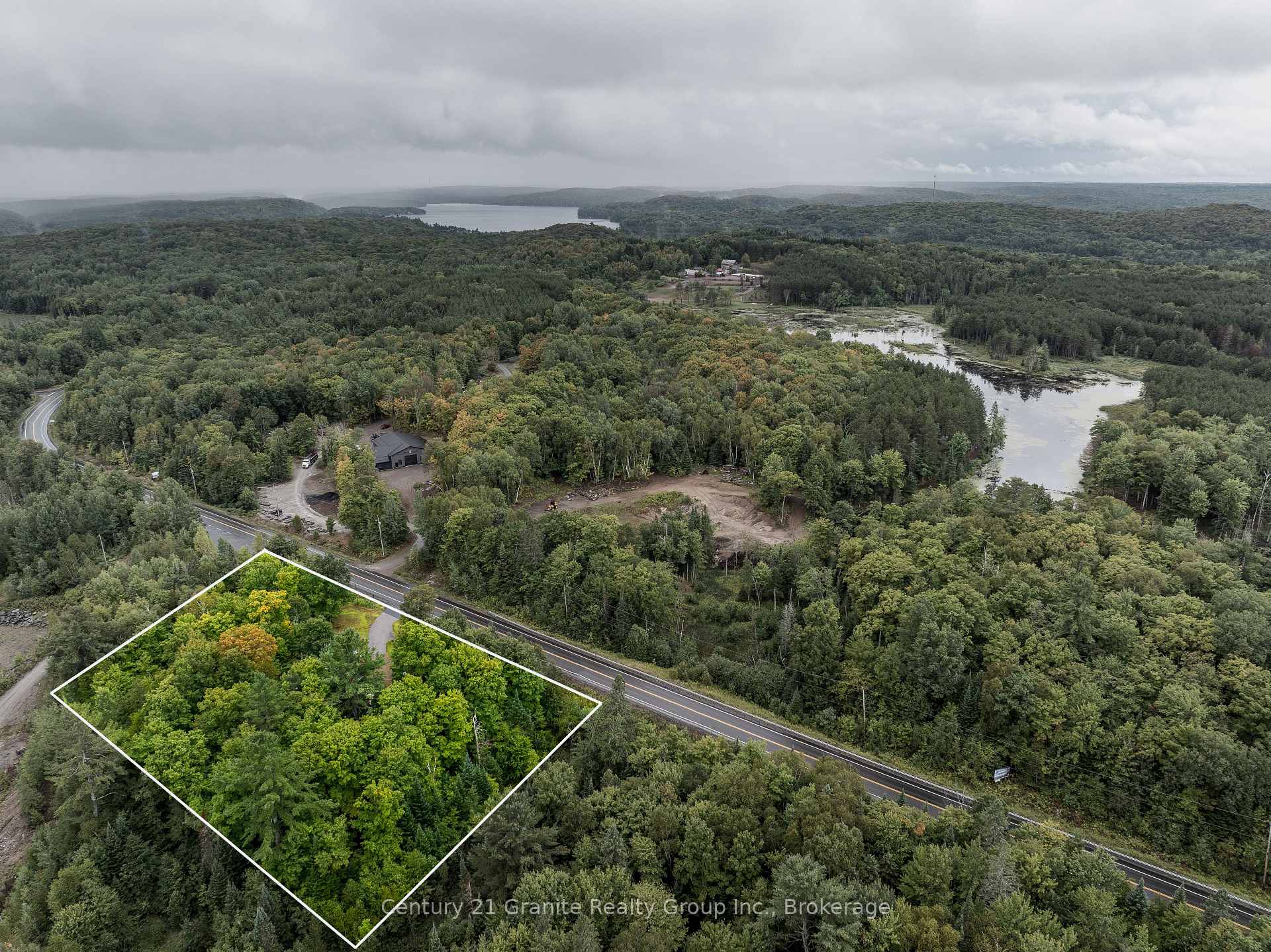 Photo 10 of 9564 Highway 118, Algonquin Highlands, Stanhope — HOMEH