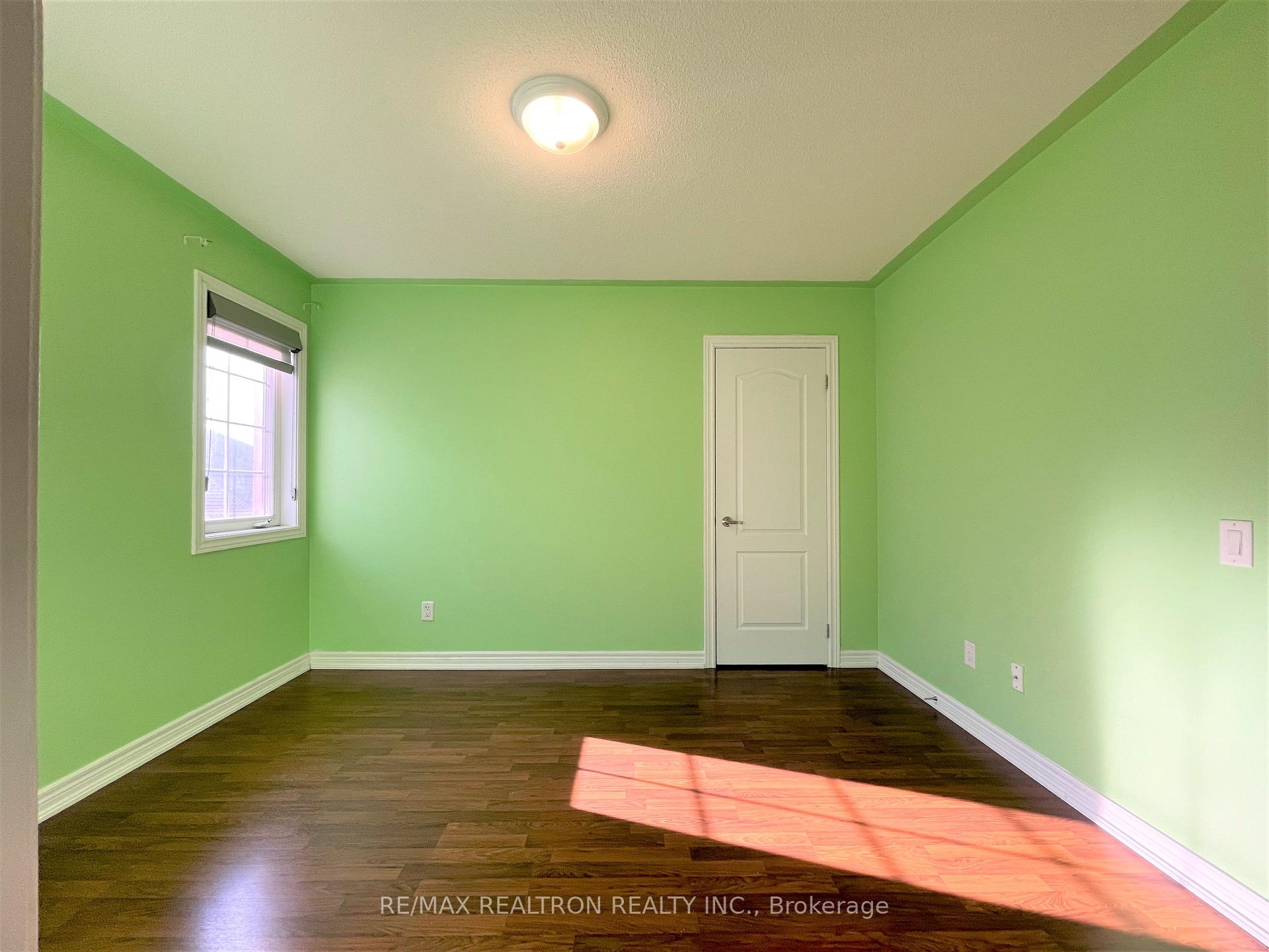 Photo 27 of 205 Vanda Drive, Vaughan, Patterson — HOMEH