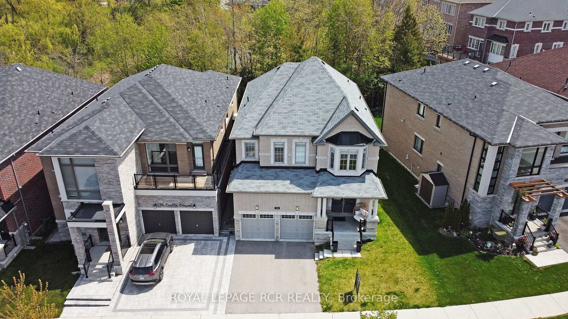 Photo 46 of 240 Conklin Crescent, Aurora, Rural Aurora — HOMEH