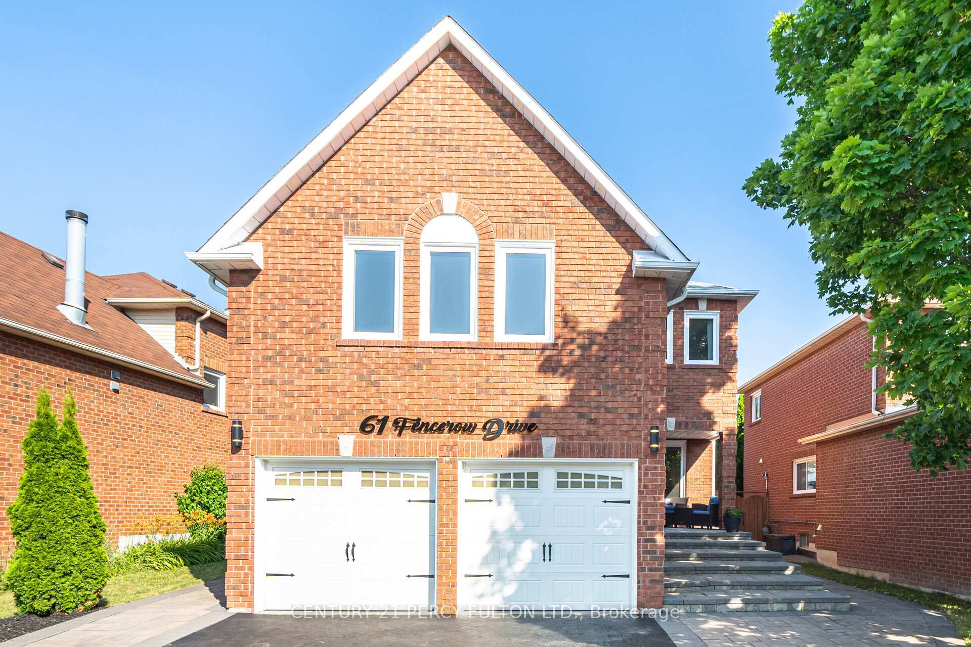 Photo 1 of 61 Fencerow Drive, Whitby, Rolling Acres — HOMEH
