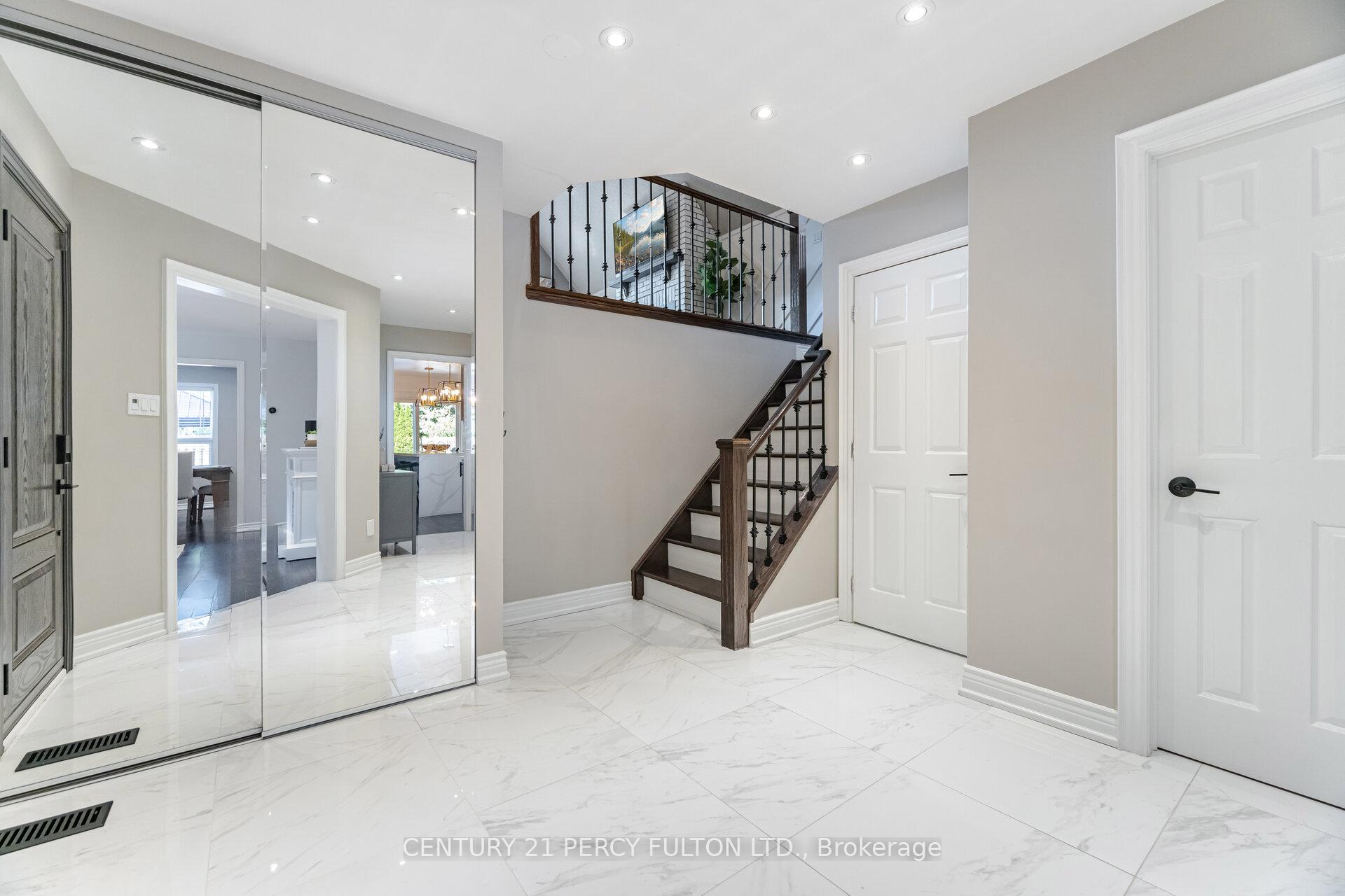 Photo 16 of 61 Fencerow Drive, Whitby, Rolling Acres — HOMEH