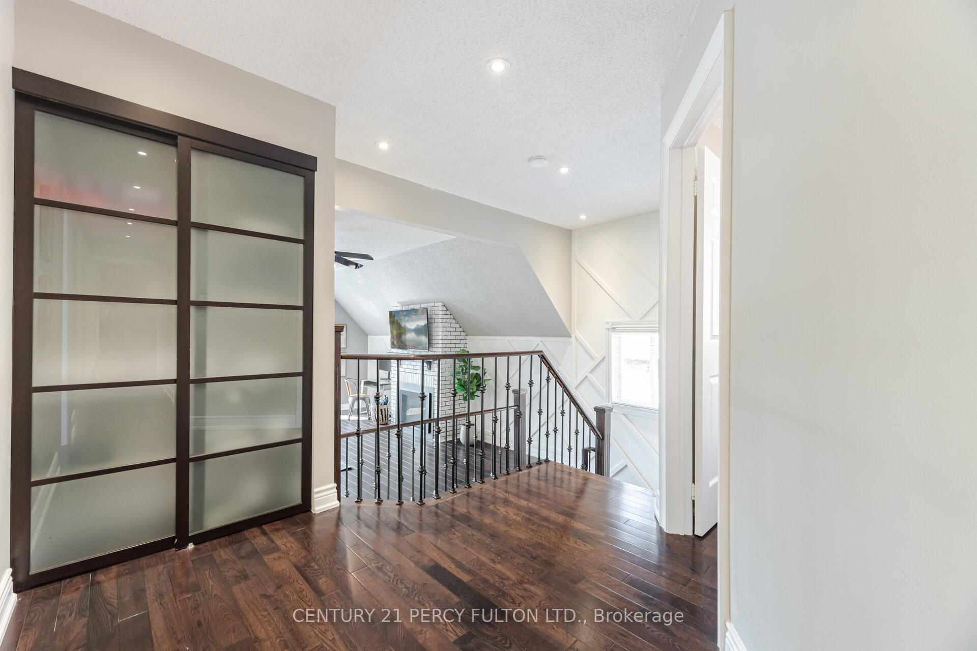 Photo 20 of 61 Fencerow Drive, Whitby, Rolling Acres — HOMEH