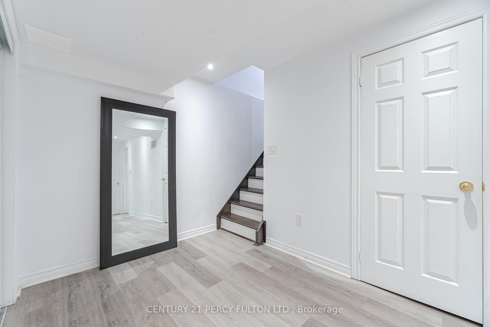 Photo 28 of 61 Fencerow Drive, Whitby, Rolling Acres — HOMEH