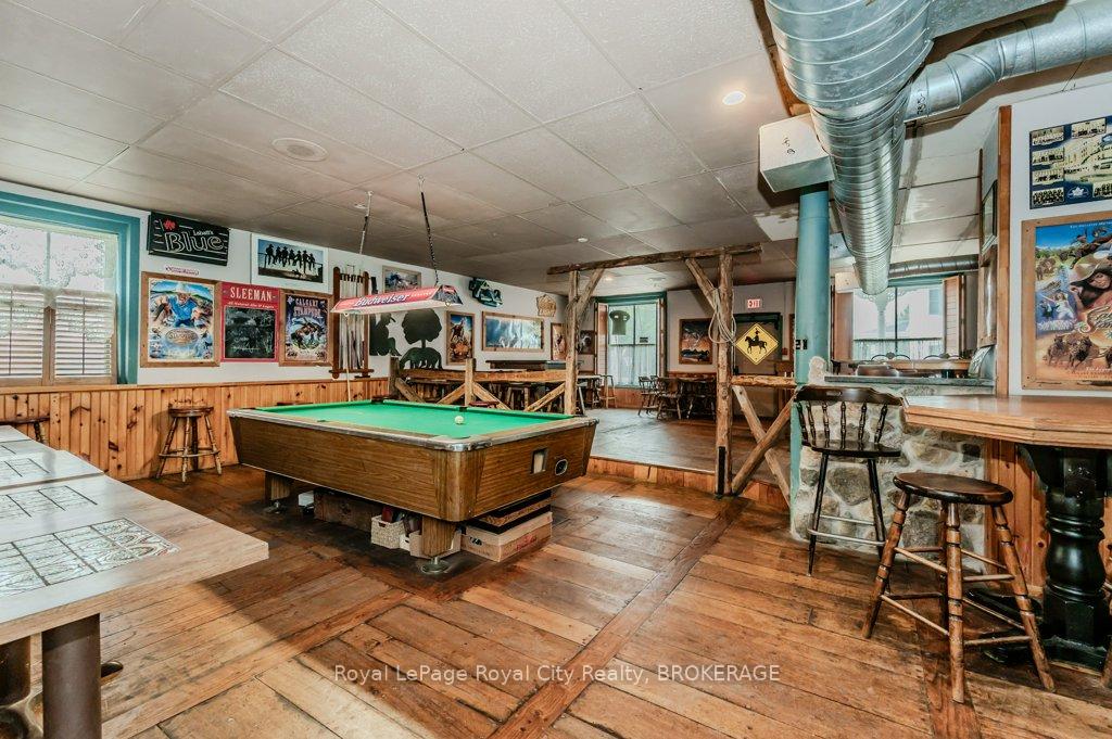Photo 8 of 1303 Maryhill Road E, Woolwich, Breslau/Bloomingdale/Maryhill — HOMEH