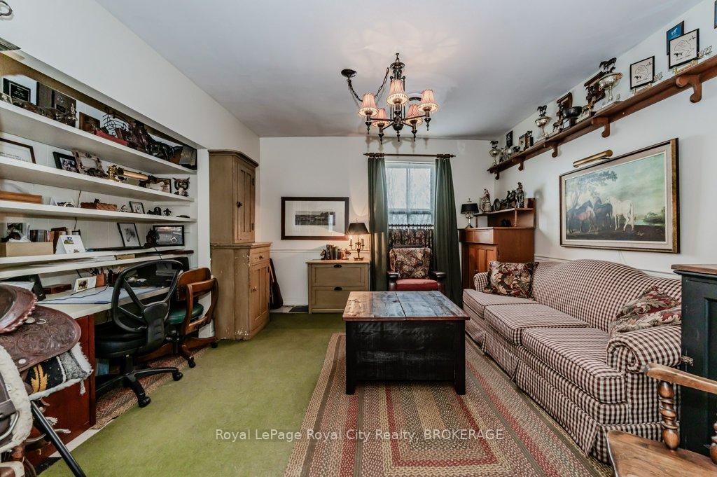 Photo 28 of 1303 Maryhill Road E, Woolwich, Breslau/Bloomingdale/Maryhill — HOMEH