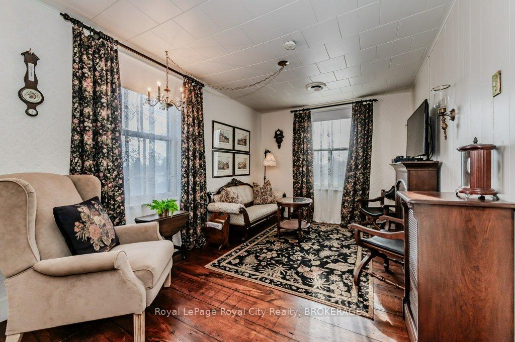 Photo 30 of 1303 Maryhill Road E, Woolwich, Breslau/Bloomingdale/Maryhill — HOMEH