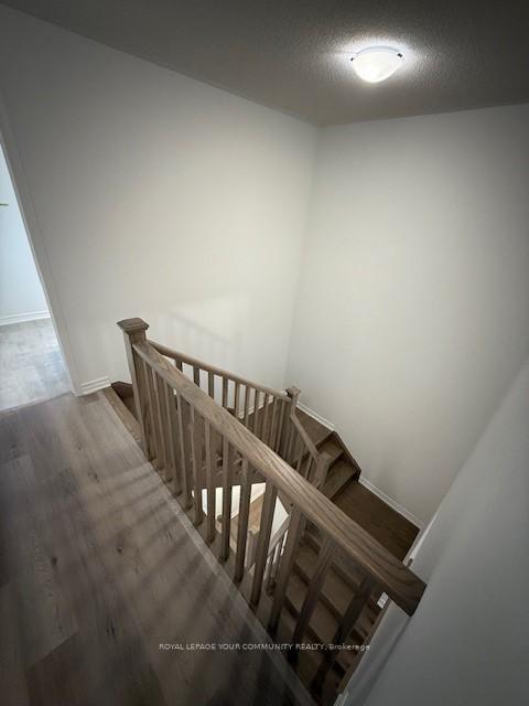 Photo 15 of 226 Greer Street, Barrie, Rural Barrie Southeast — HOMEH