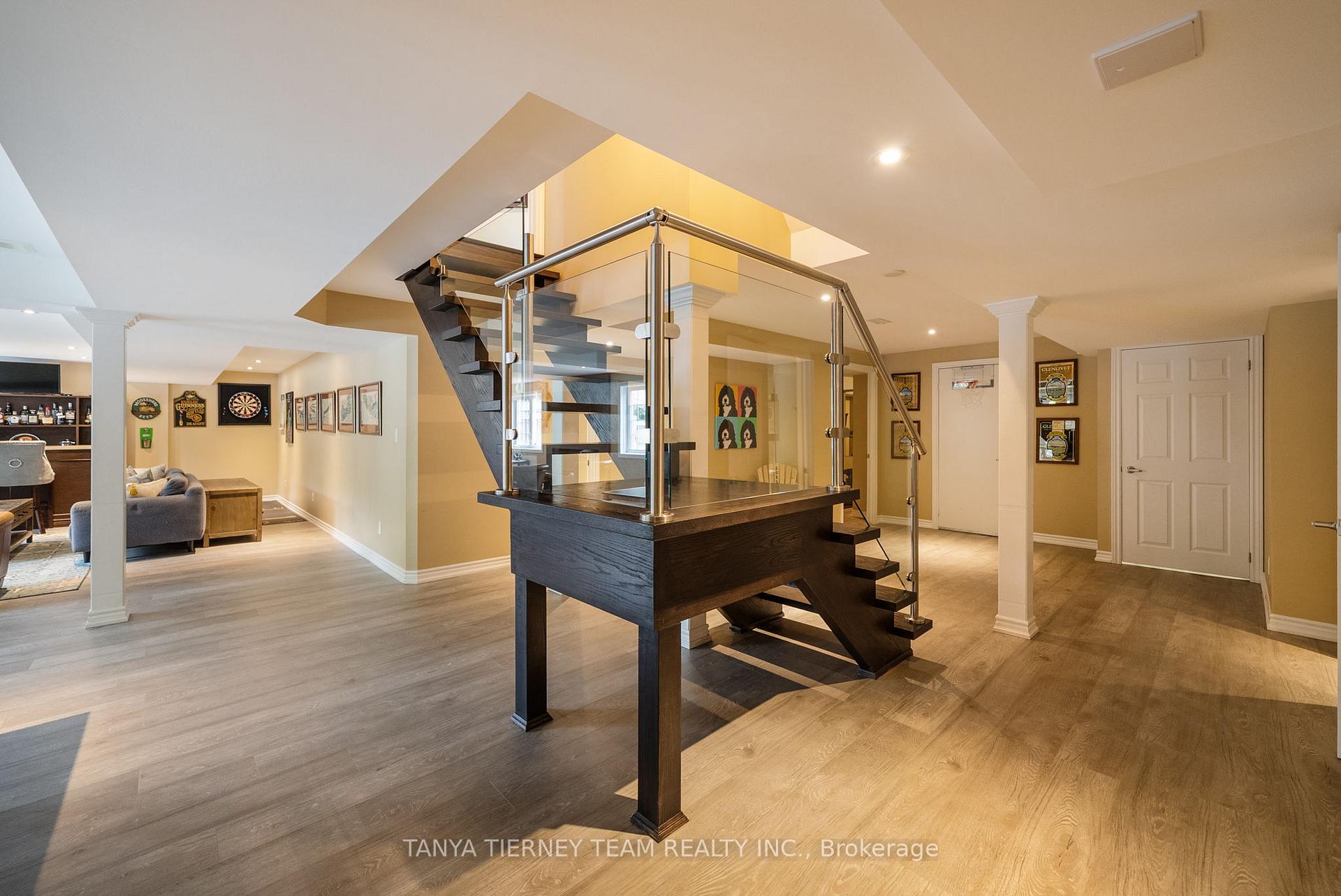 Photo 31 of 11 Covington Drive, Whitby, Brooklin — HOMEH