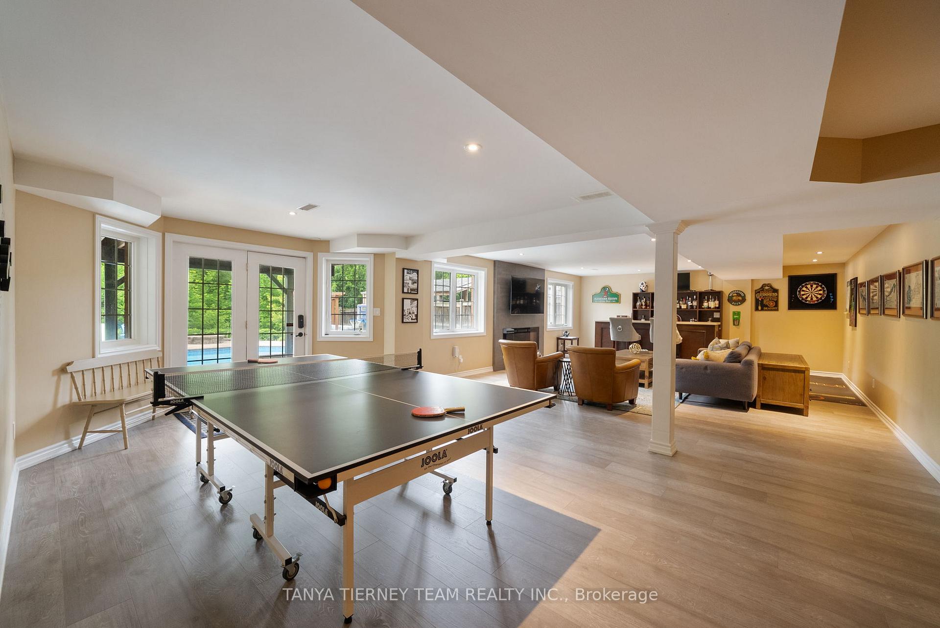 Photo 32 of 11 Covington Drive, Whitby, Brooklin — HOMEH