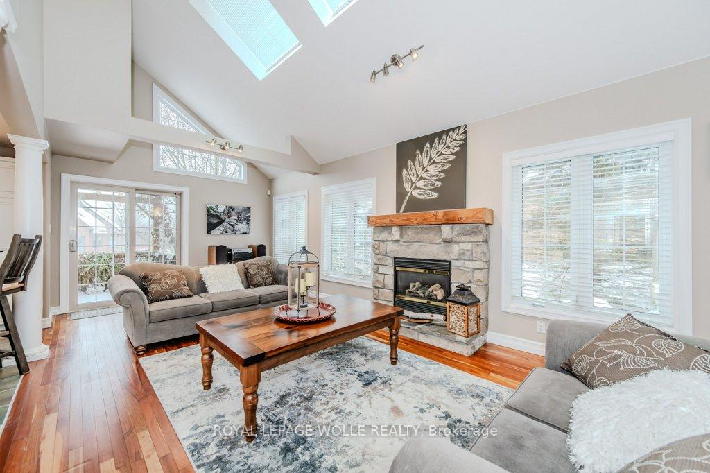 Photo 13 of 25 Rhine Meadow Road, Woolwich — HOMEH