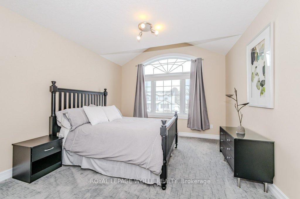 Photo 23 of 25 Rhine Meadow Road, Woolwich — HOMEH