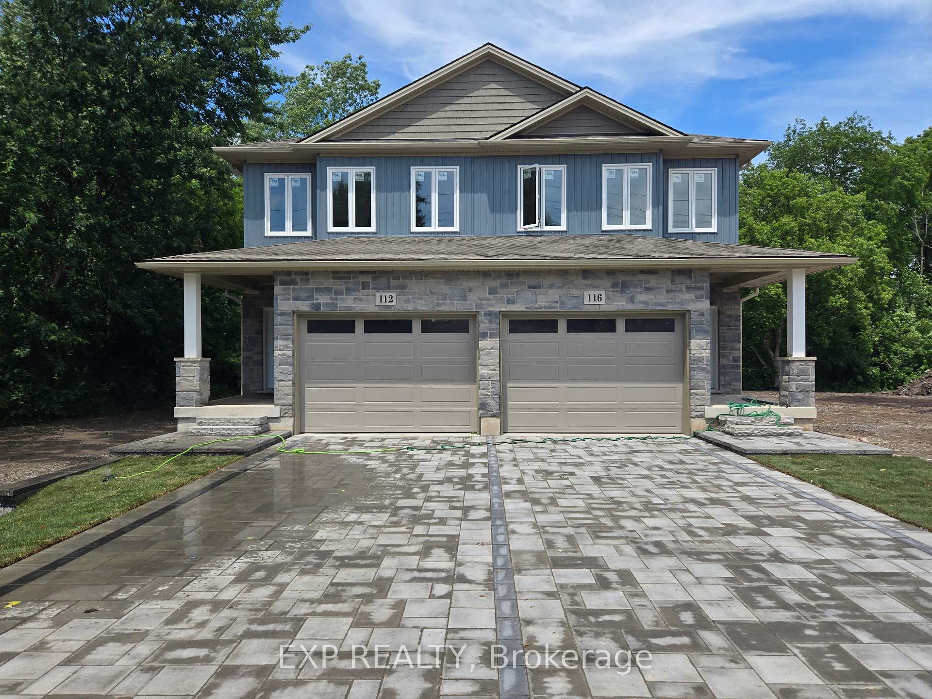 Photo 1 of 116 Forks Road E, Welland, Dain City — HOMEH