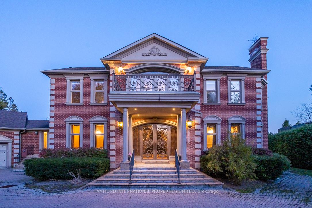 Photo 2 of 53 Macamo Court, Vaughan, Rural Vaughan — HOMEH
