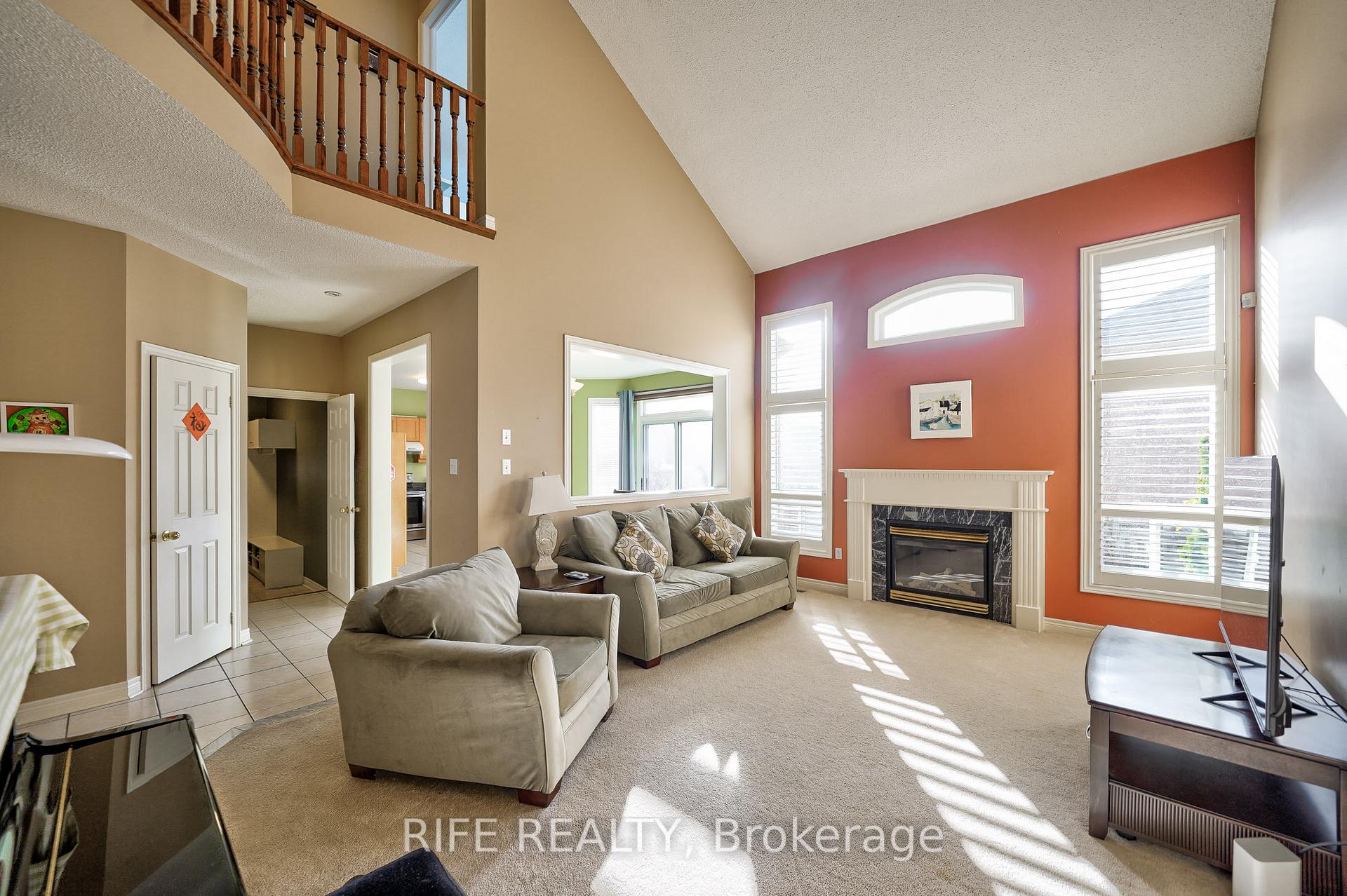 Photo 6 of 226 Ridgecrest Road, Markham, Berczy — HOMEH