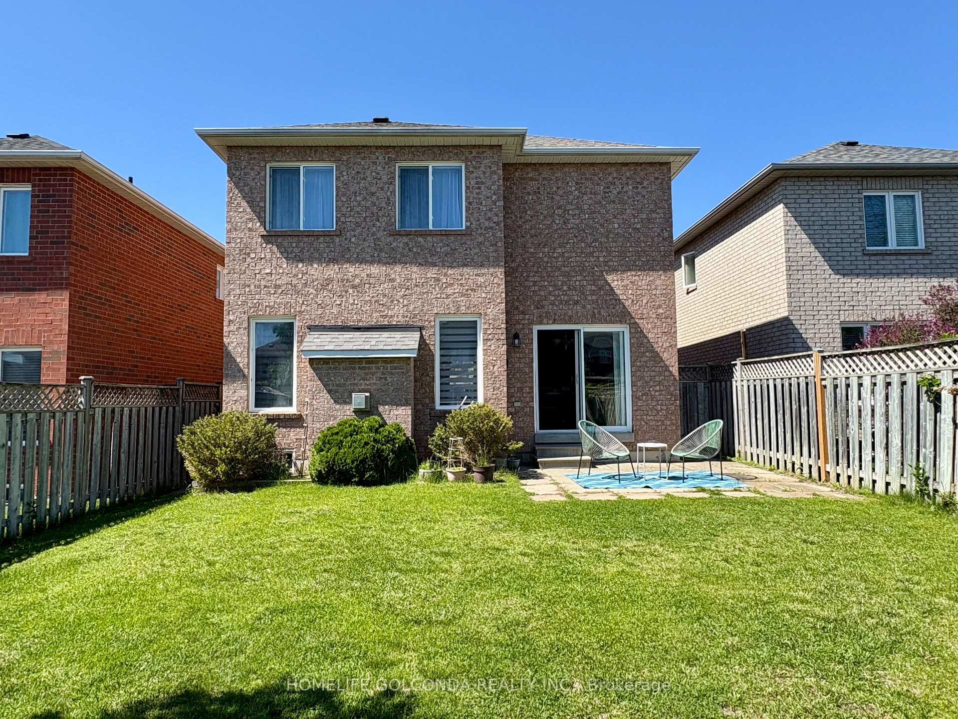 Photo 31 of 56 Lurosa Crescent, Whitby, Taunton North — HOMEH