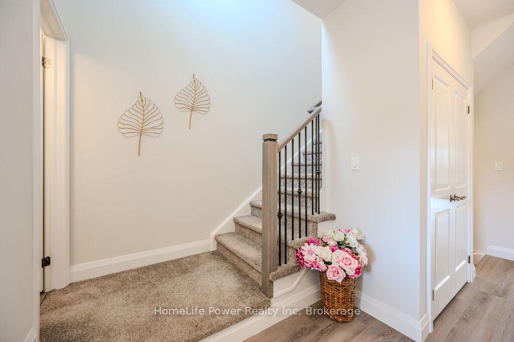 Photo 22 of 45 Queensgate Crescent, Woolwich — HOMEH