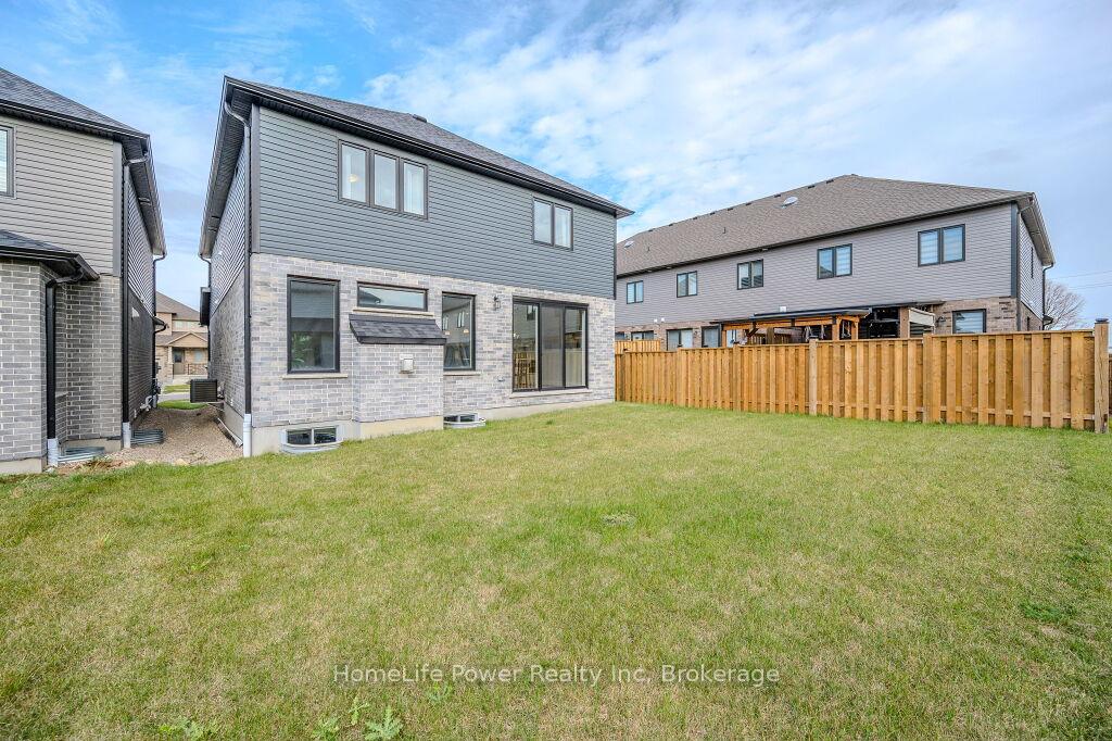 Photo 45 of 45 Queensgate Crescent, Woolwich — HOMEH