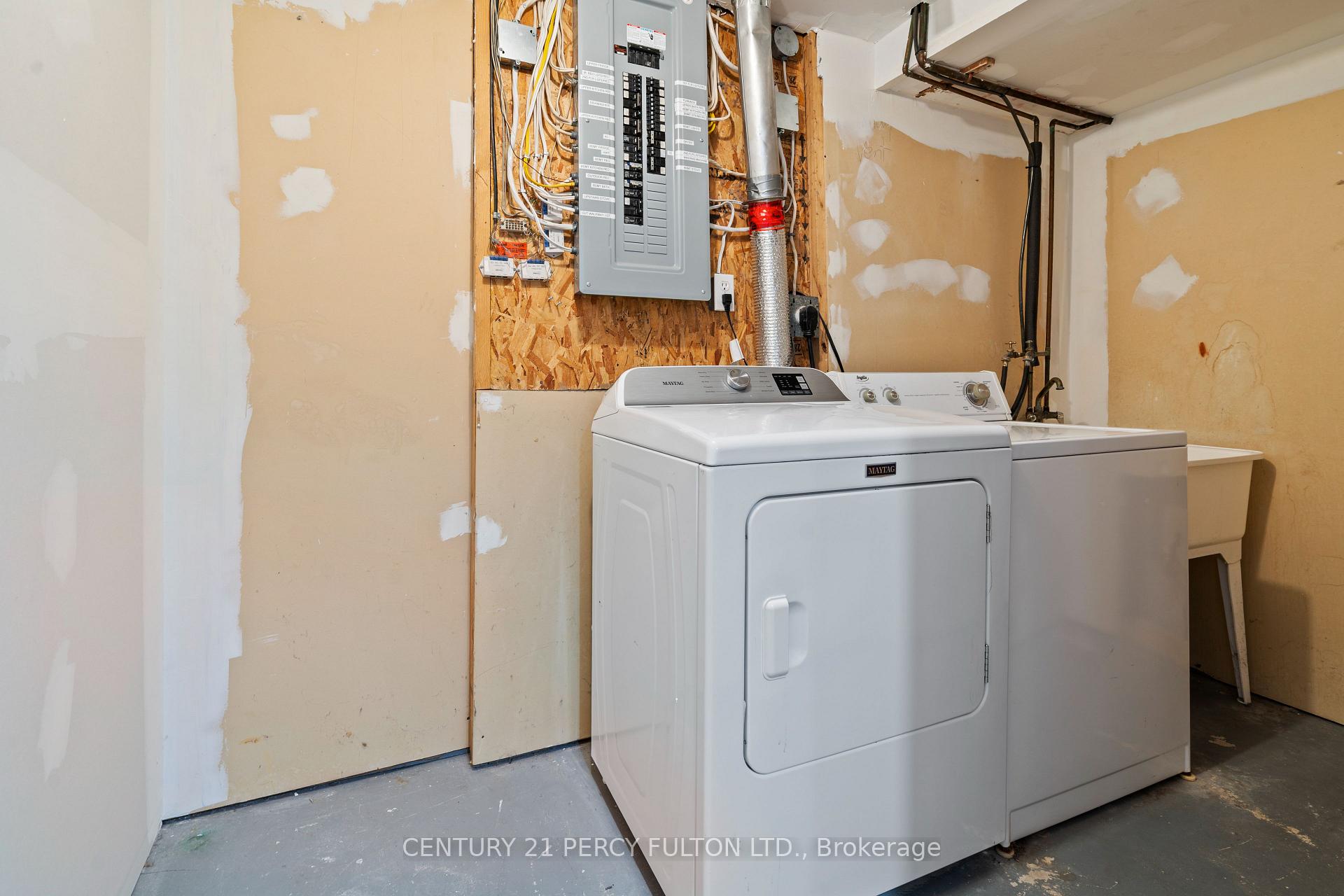 Photo 6 of Unit Bsmt, 25 Heaver Drive, Whitby, Pringle Creek — HOMEH